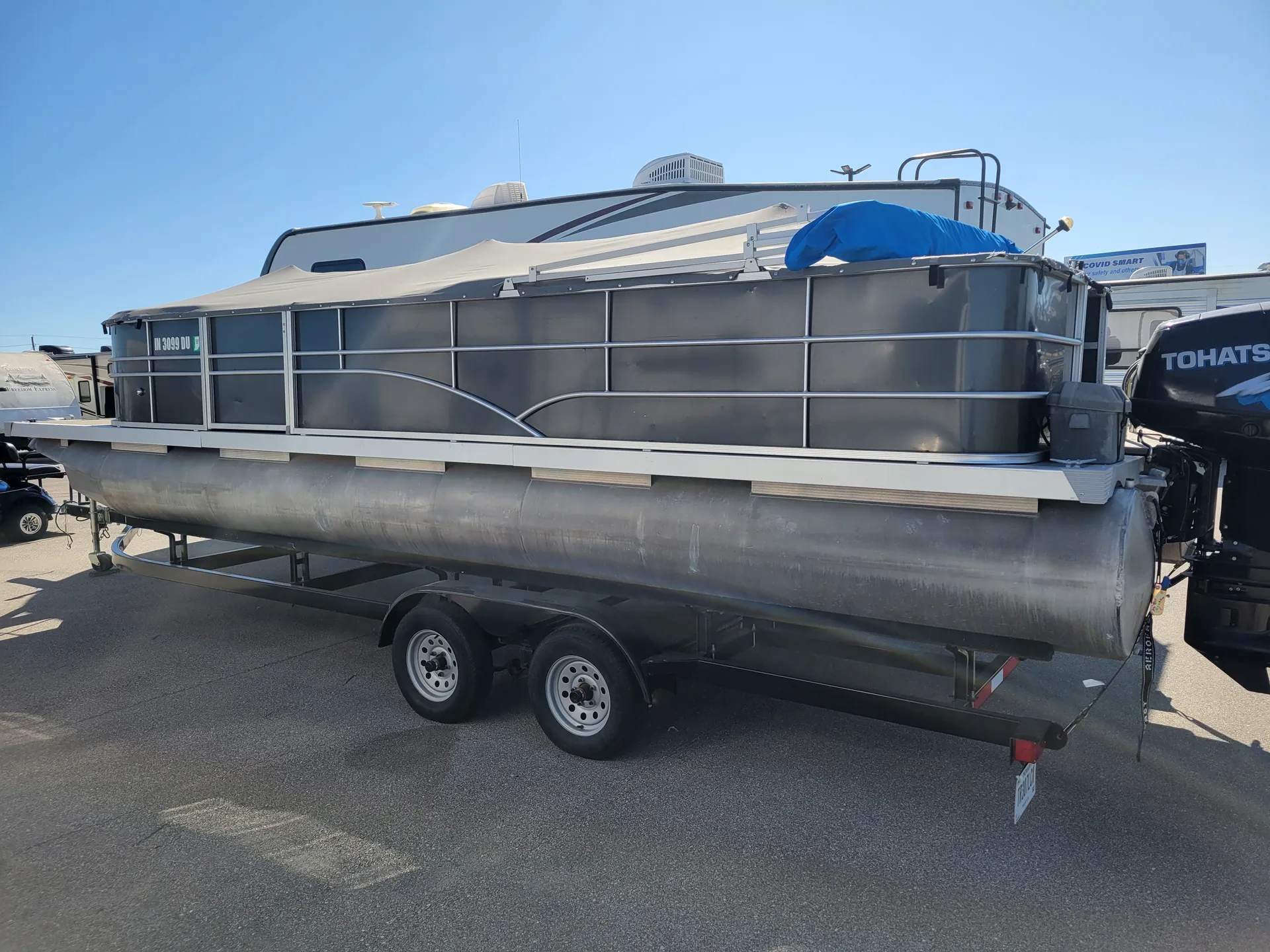 Playbuoy Boats 2422 Supreme in Evansville, IN — photo 3