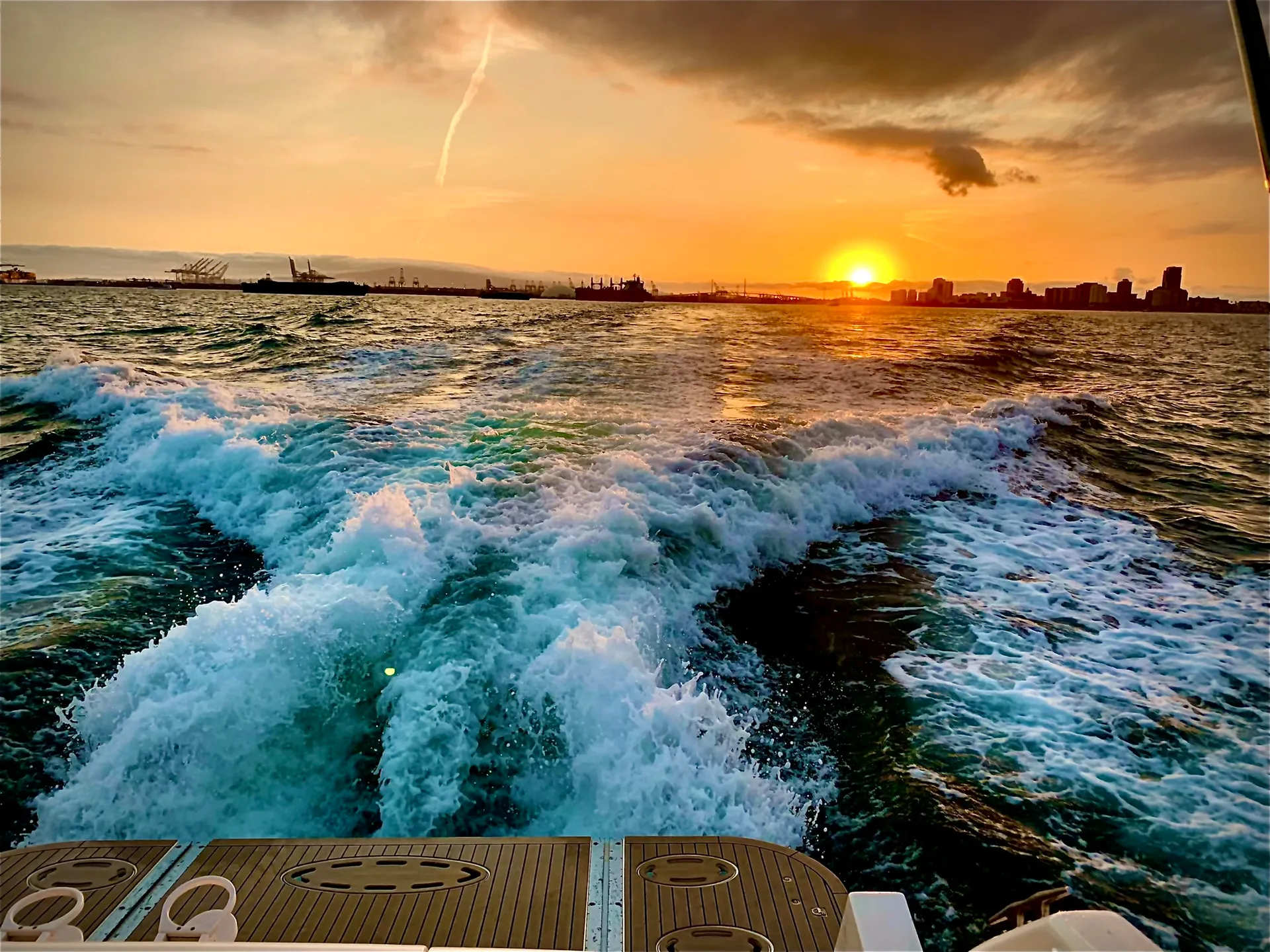 48' Luxury Yacht - Harbor Cruise - Catalina Island