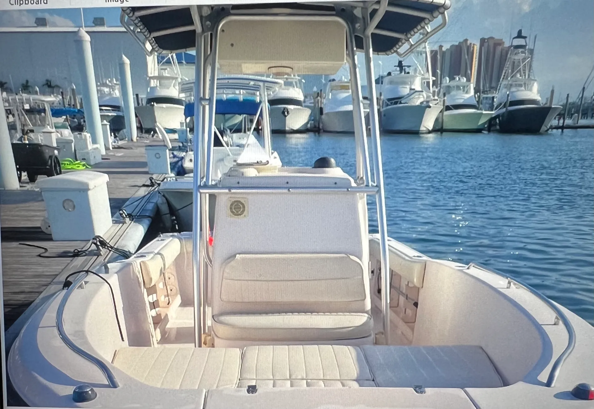 Grady-White Boats 222 Fisherman in Riviera Beach, FL — photo 2