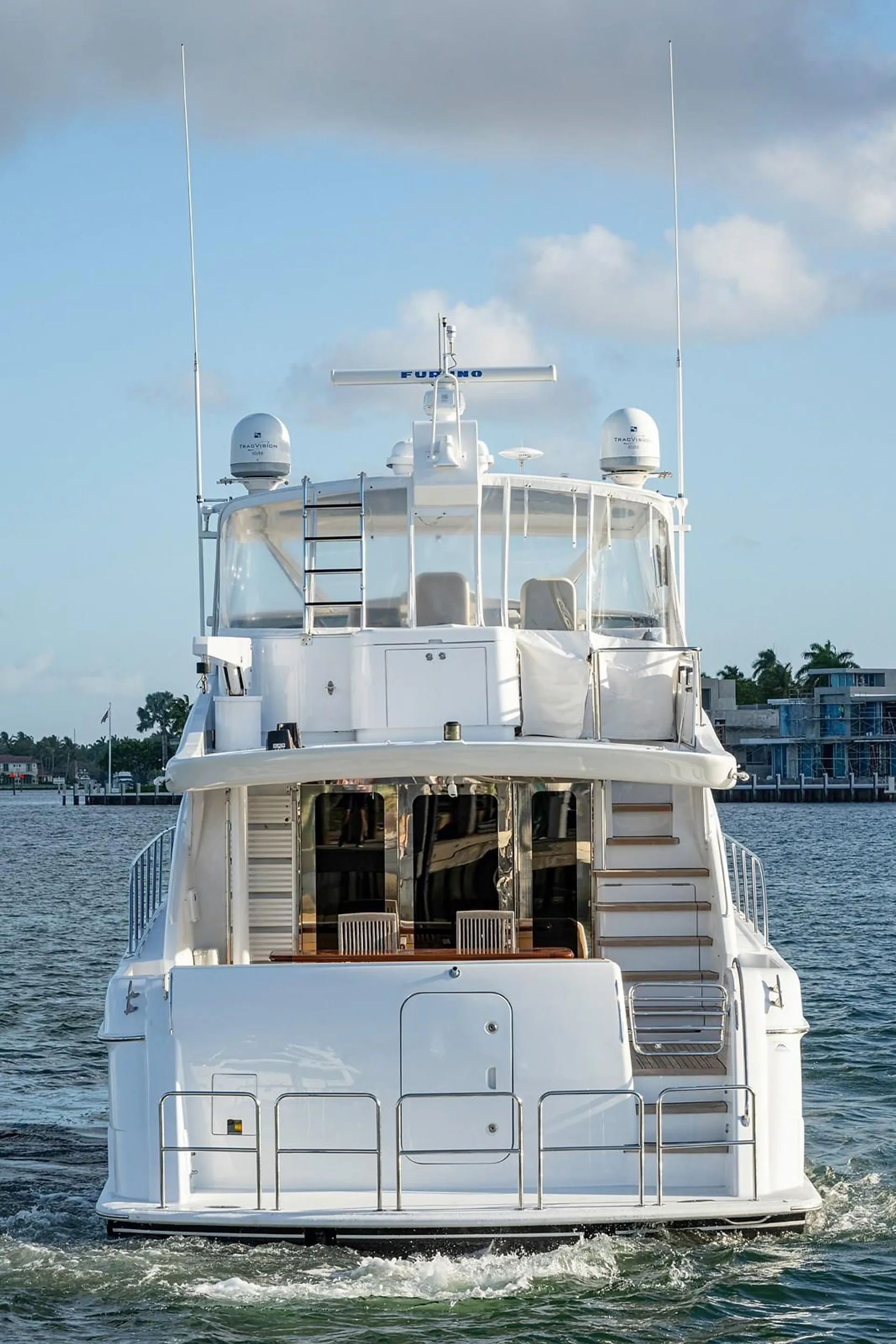 64 Hatteras motor yacht  lots of toys 