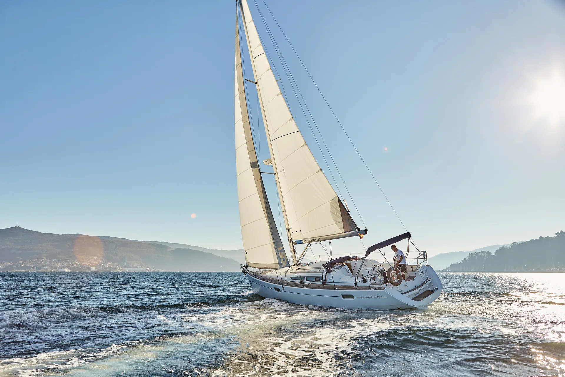 Jeanneau Odyssey 39i in Vigo, GA — photo 3