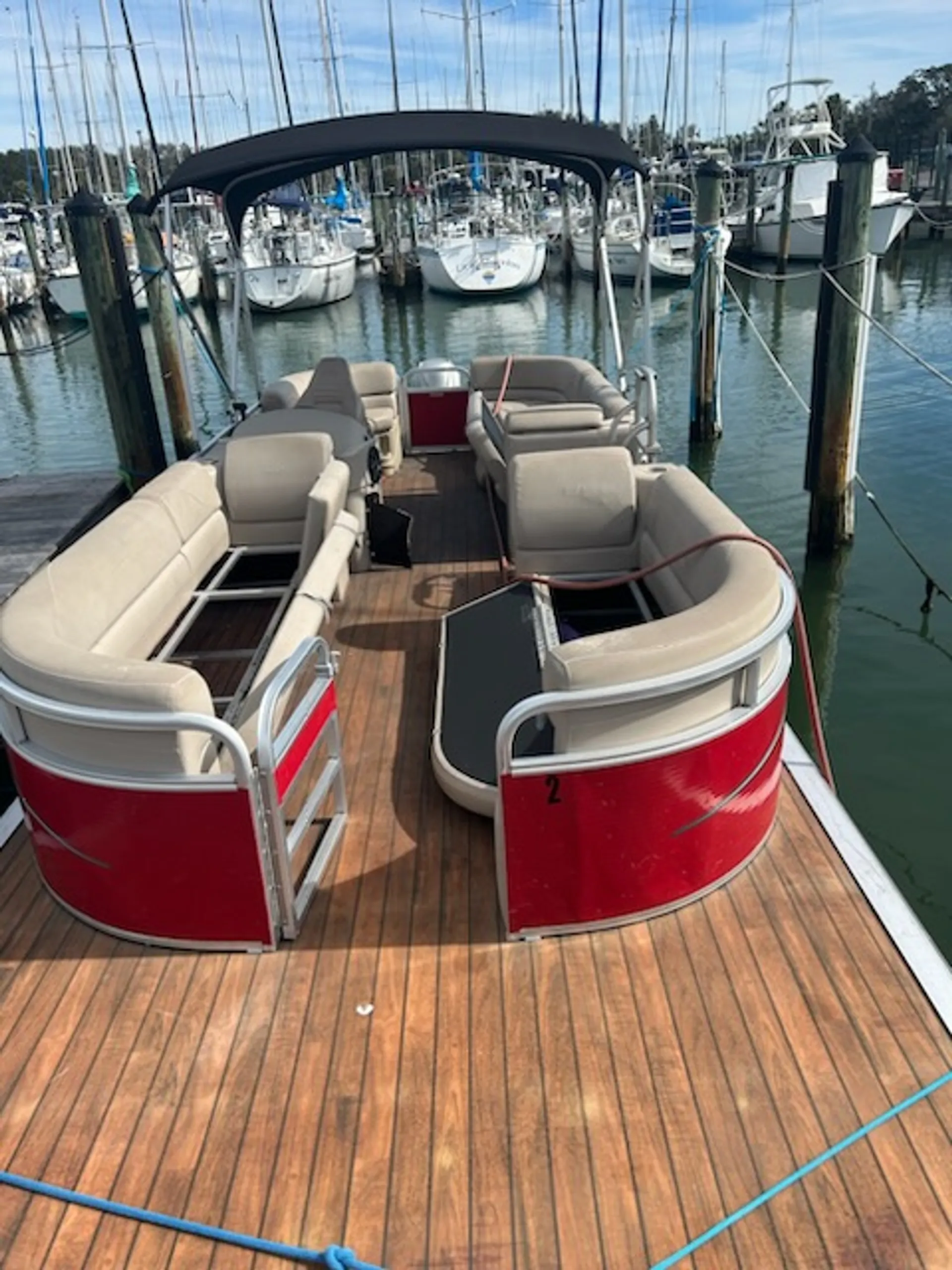 AVALON PONTOONS 25 GS CRUISE WAVEGLIDER TT in Gulfport, FL — photo 3