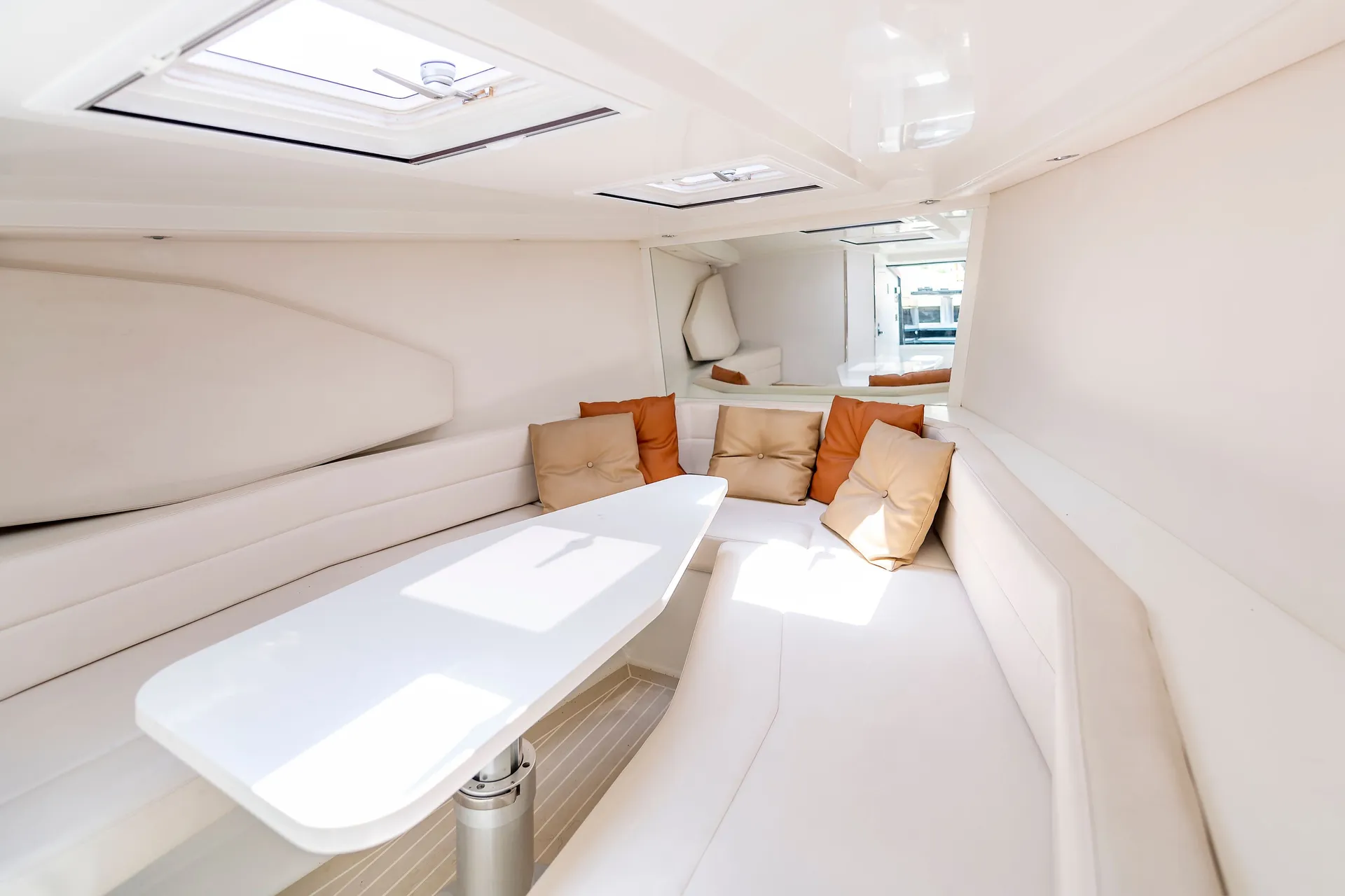 VanDutch VanDutch 40 in Miami Beach, FL — photo 6