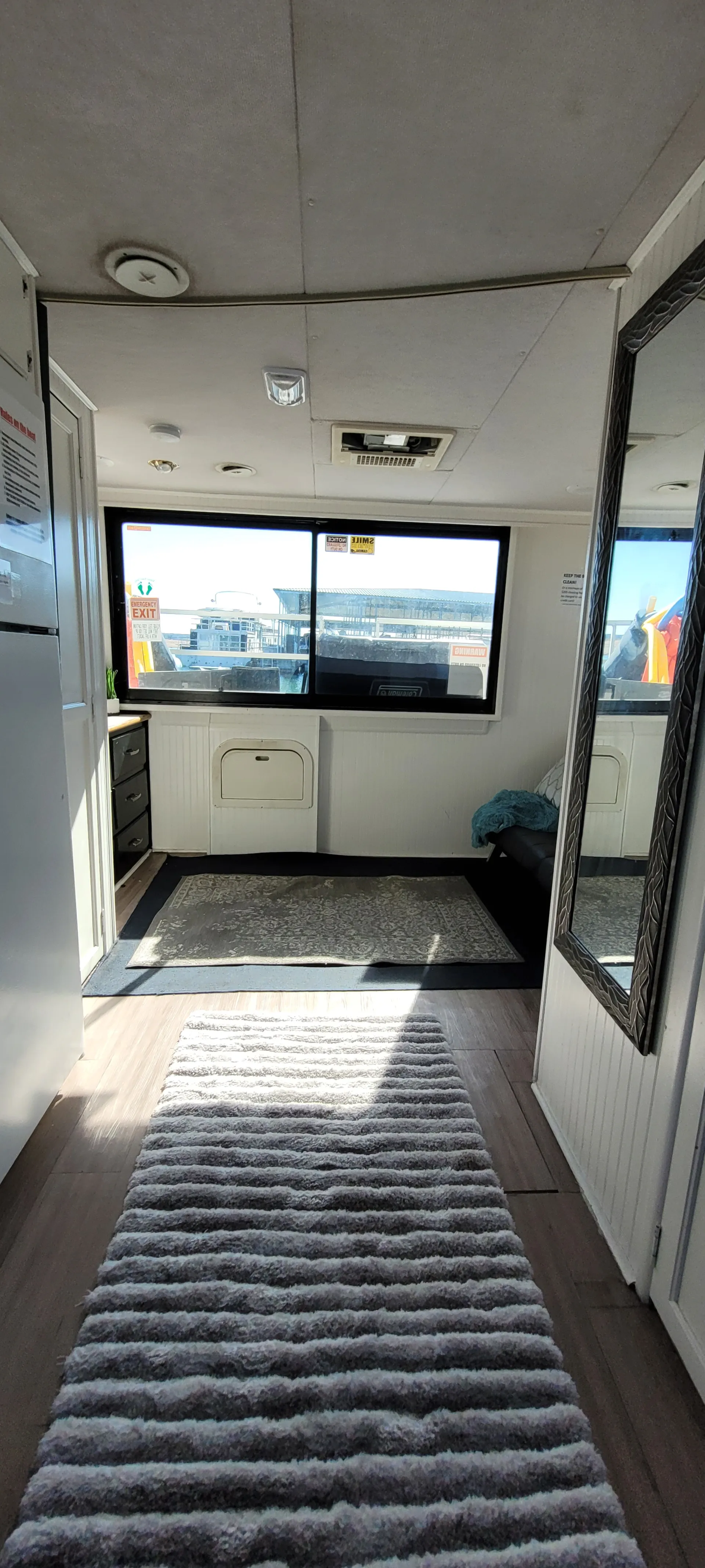 Gibson Boats 37 Sports Series in Austin, TX — photo 10