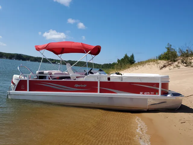 Rent a JC and Neptoon Pontoon pontoon in Harrison Township, MI near me