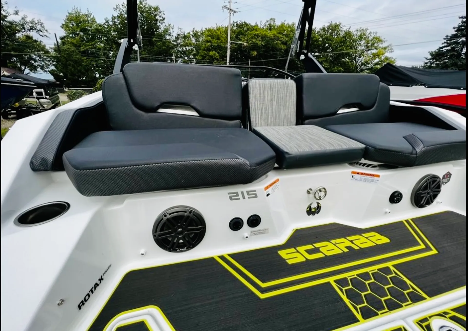 2023 scarab 215 ID Atomic Yellow 