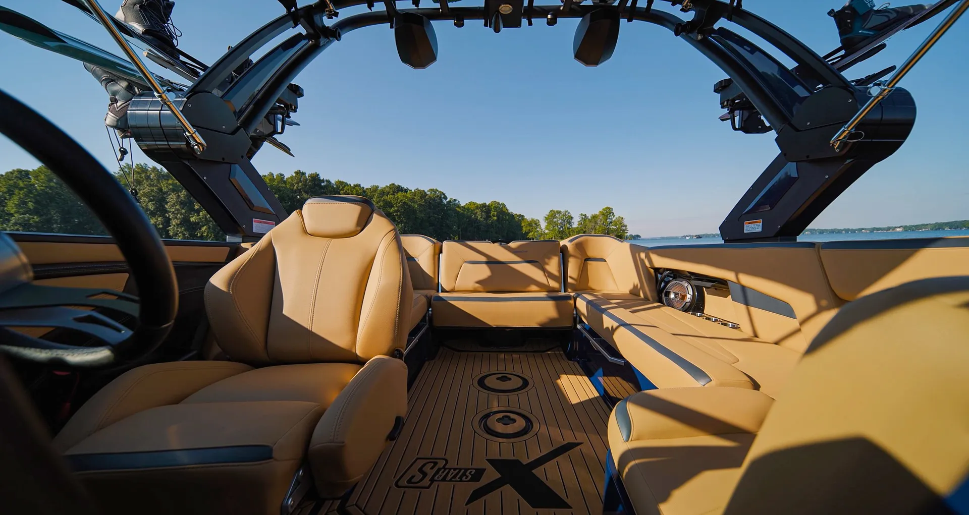 2025 MasterCraft X24 - Wake & Surf/Luxury Charters!