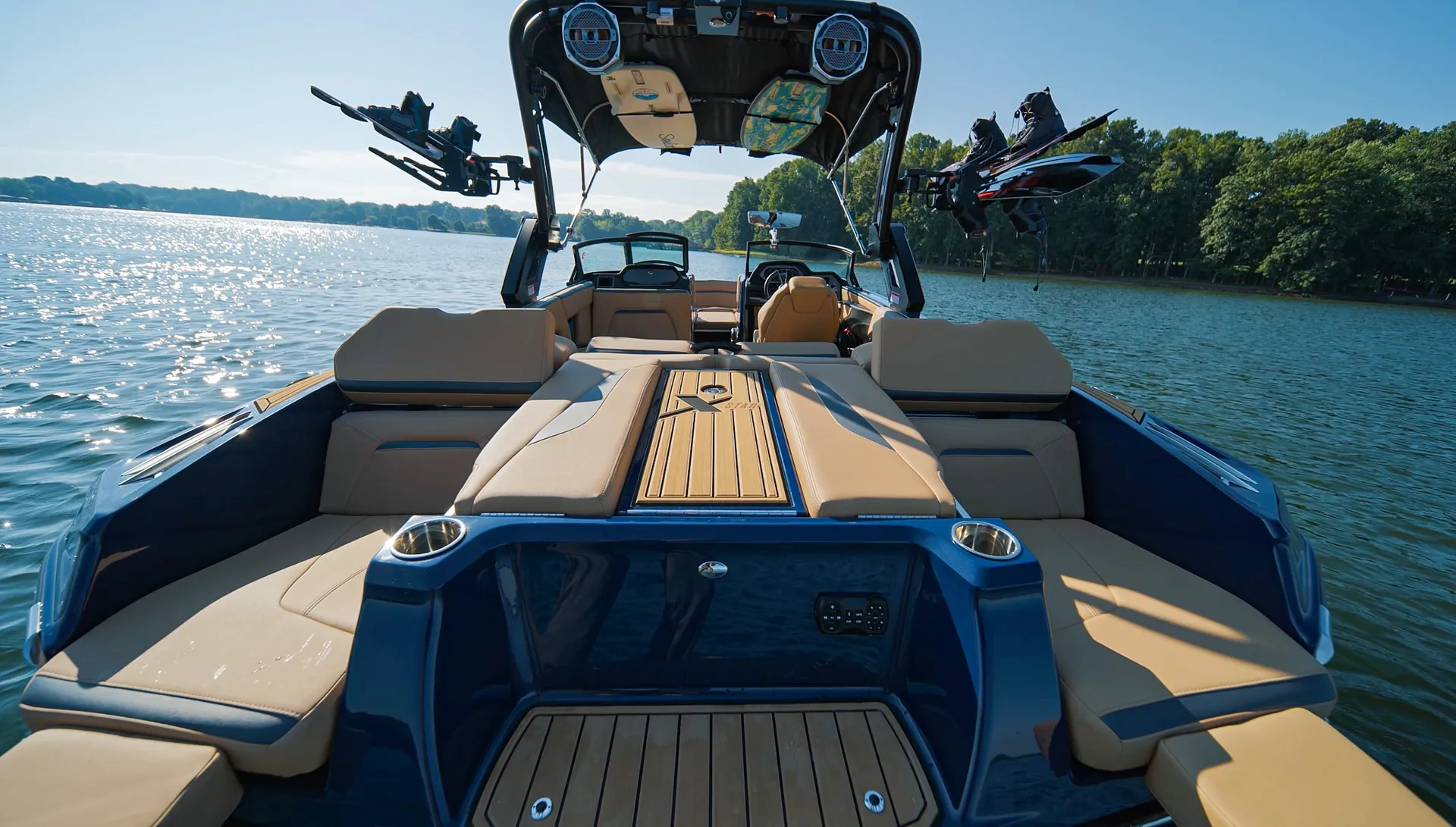 2025 MasterCraft X24 - Wake & Surf/Luxury Charters!