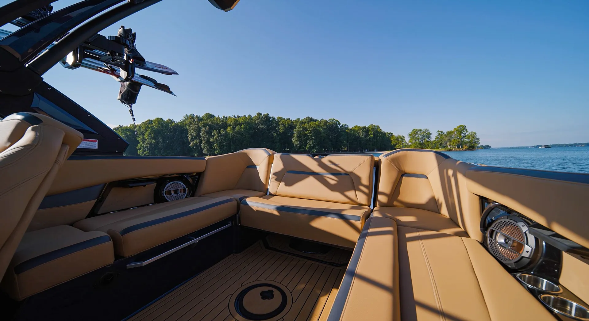 2025 MasterCraft X24 - Wake & Surf/Luxury Charters!