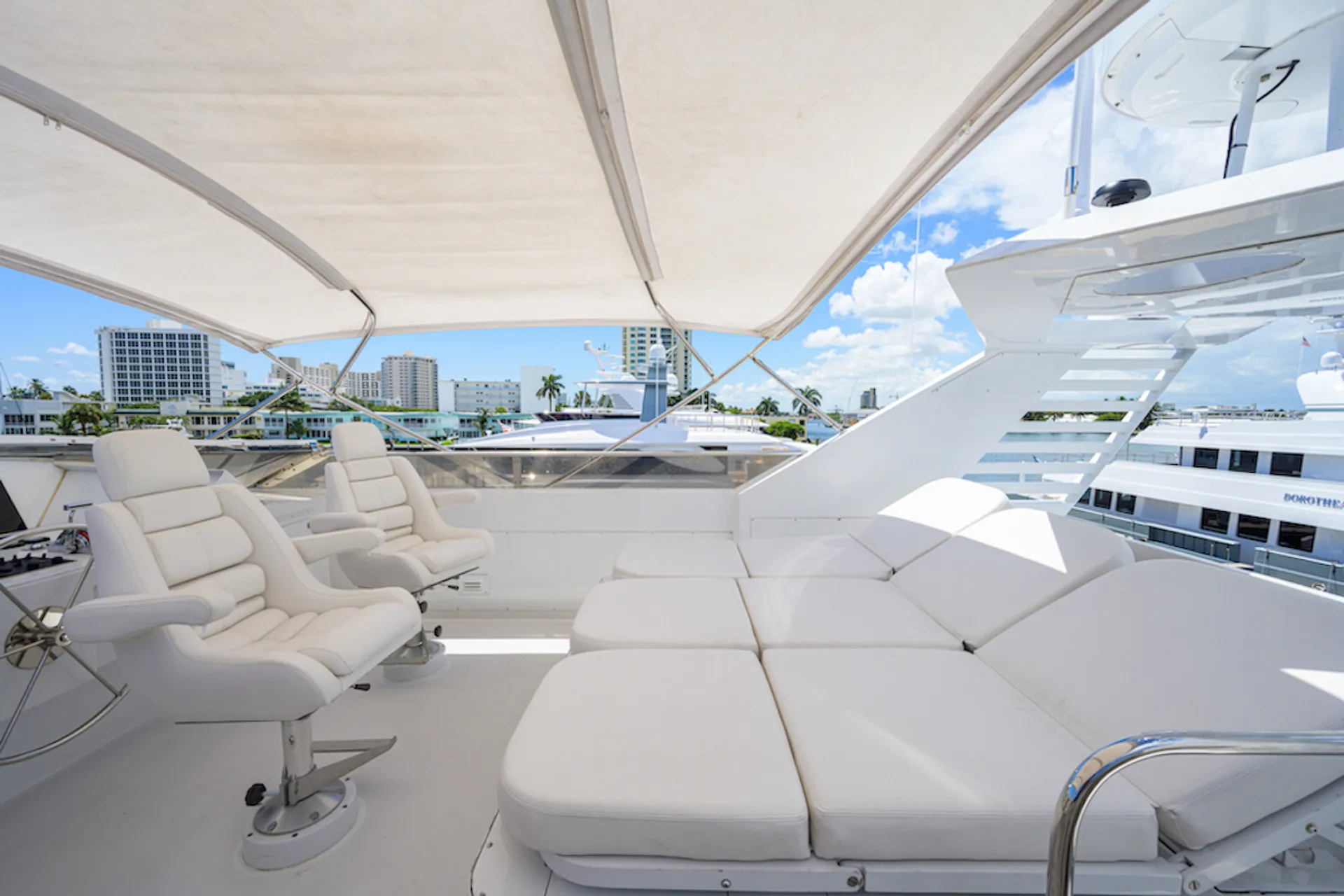 Broward  122 in Miami, FL — photo 4