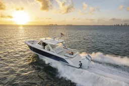Tiara 43 LS Luxury Charter Day Boat boat photo