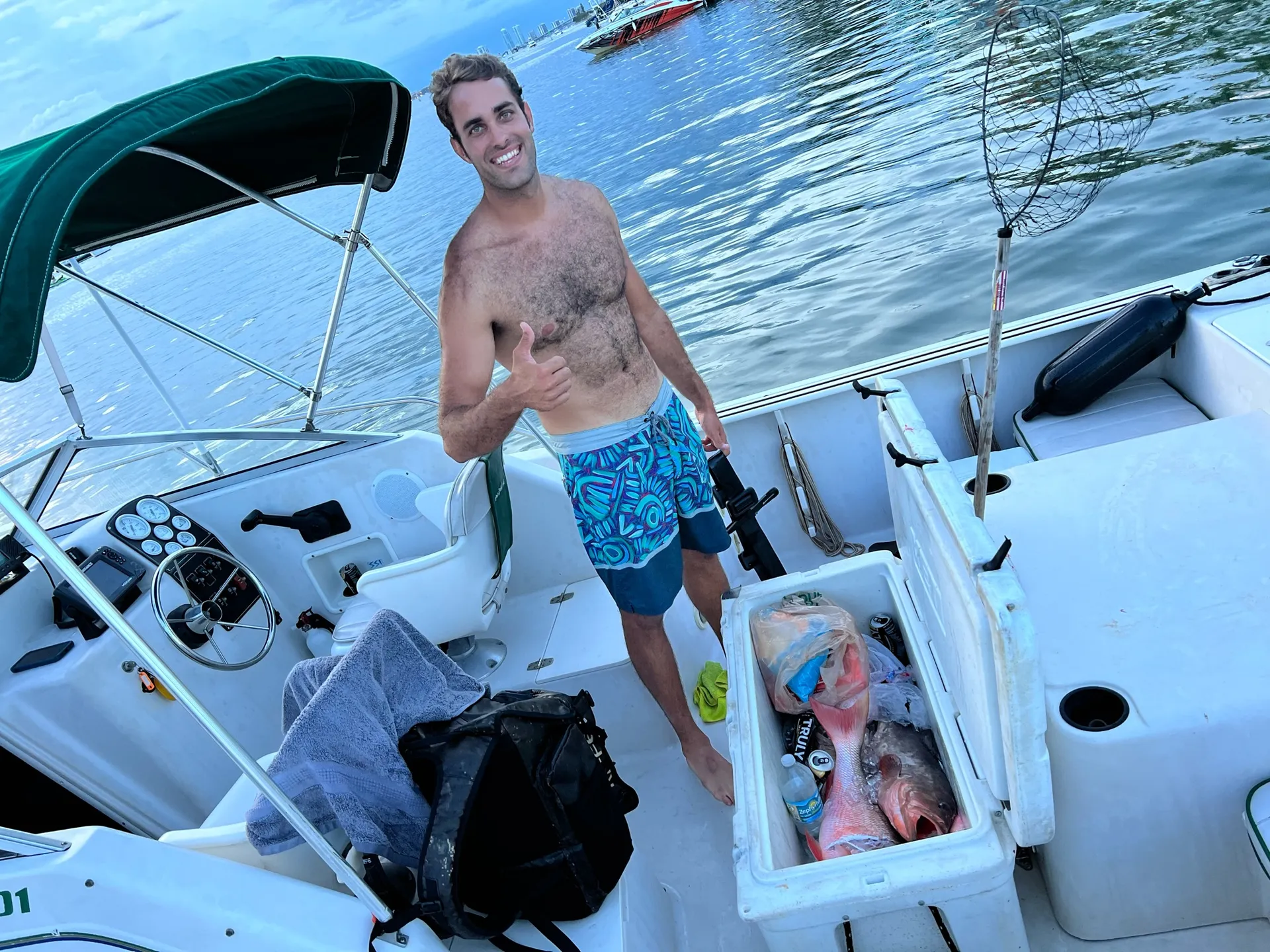 Pro-Line Boats 201 Walkaround in Miami, FL — photo 10