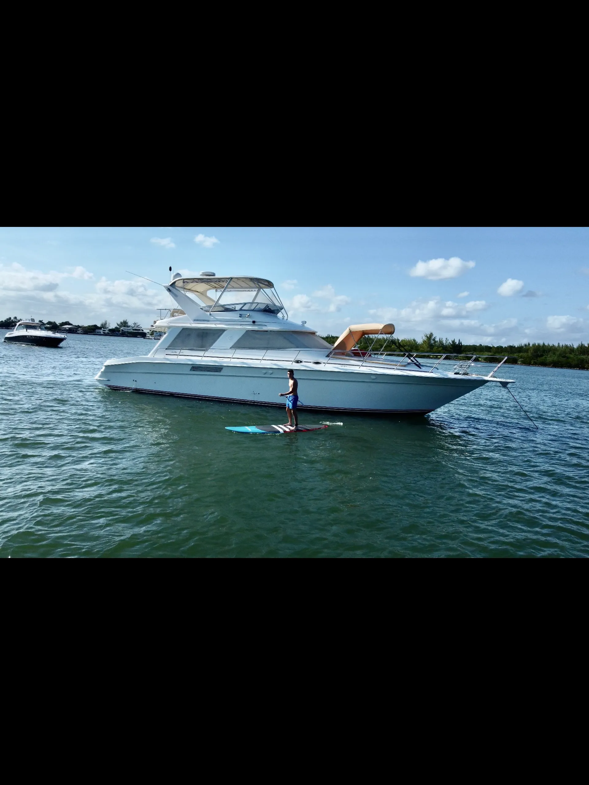 55’ Sea Ray - CHARTER TODAY!