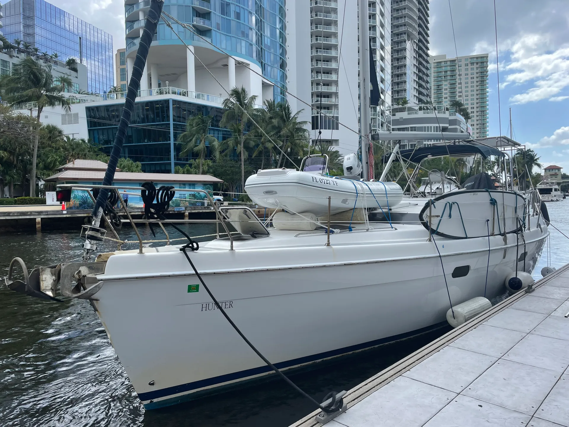 Cruise the waterways of Fort Lauderdale - WPB - $160/Hr -$26/Person