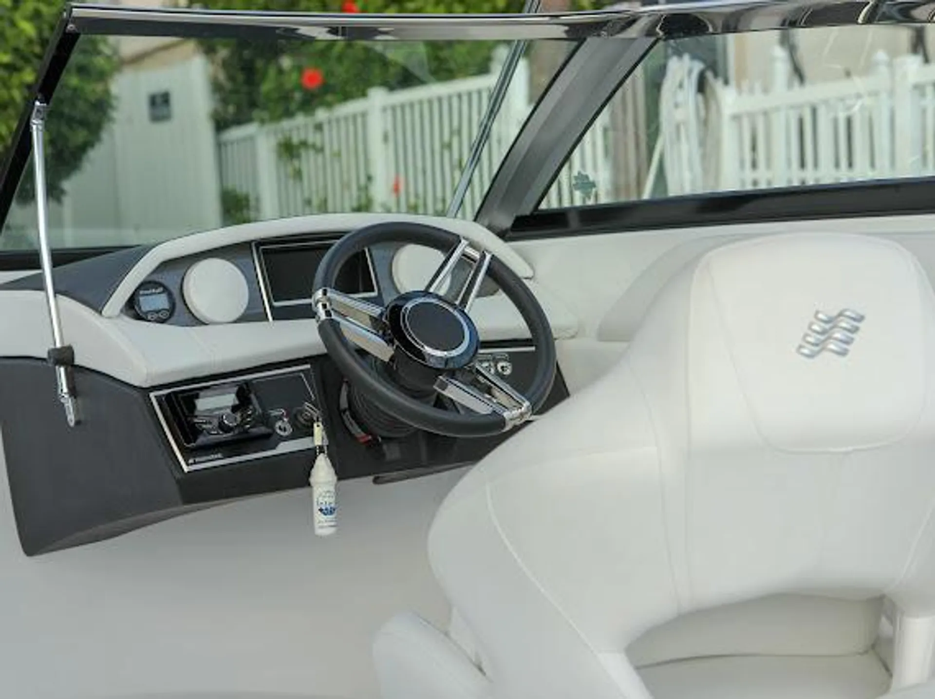 FOUR WINNS HD 200 in Hollywood, FL — photo 2