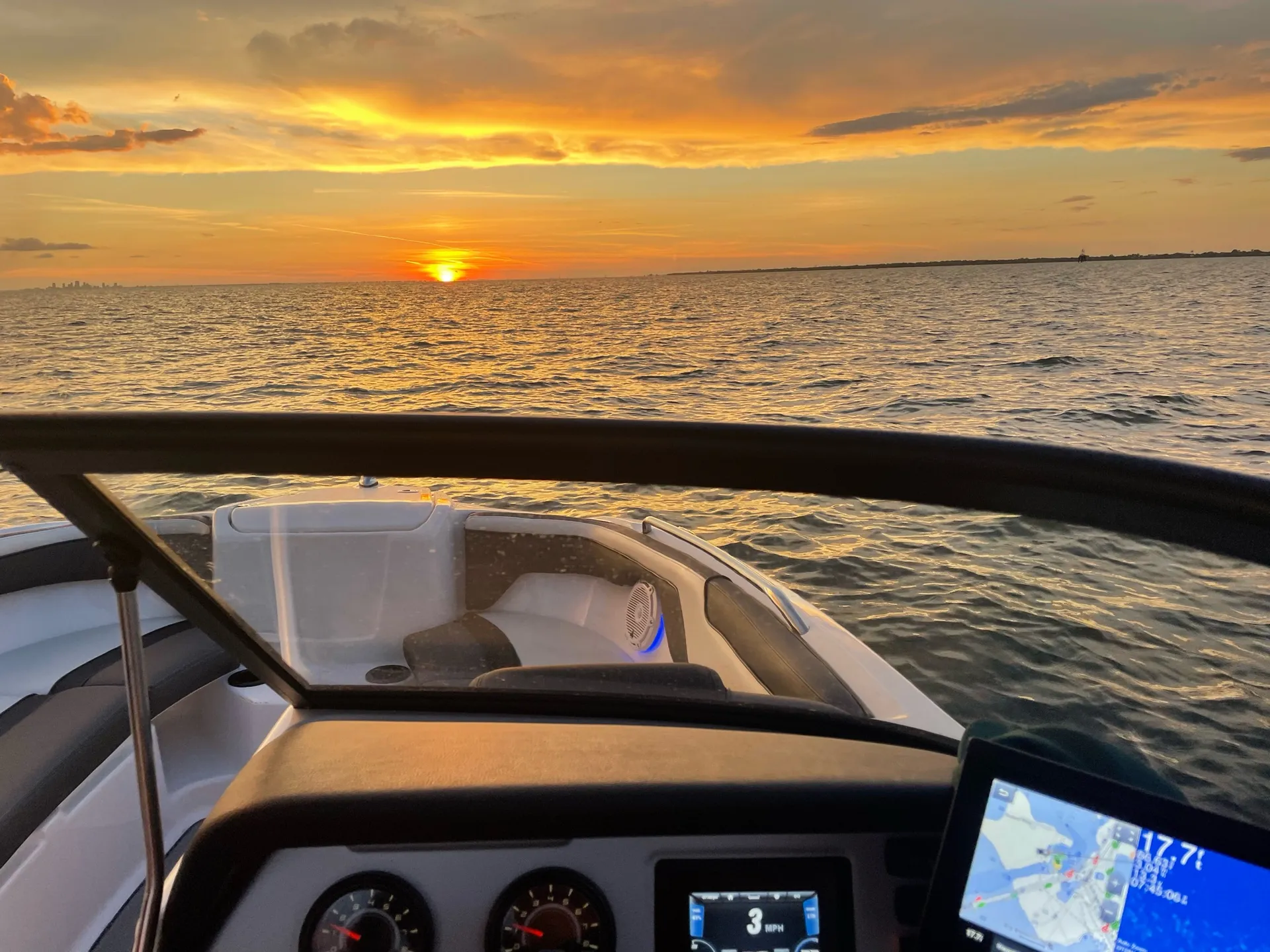 2021 Yamaha Jet Boat for charter in Tampa!