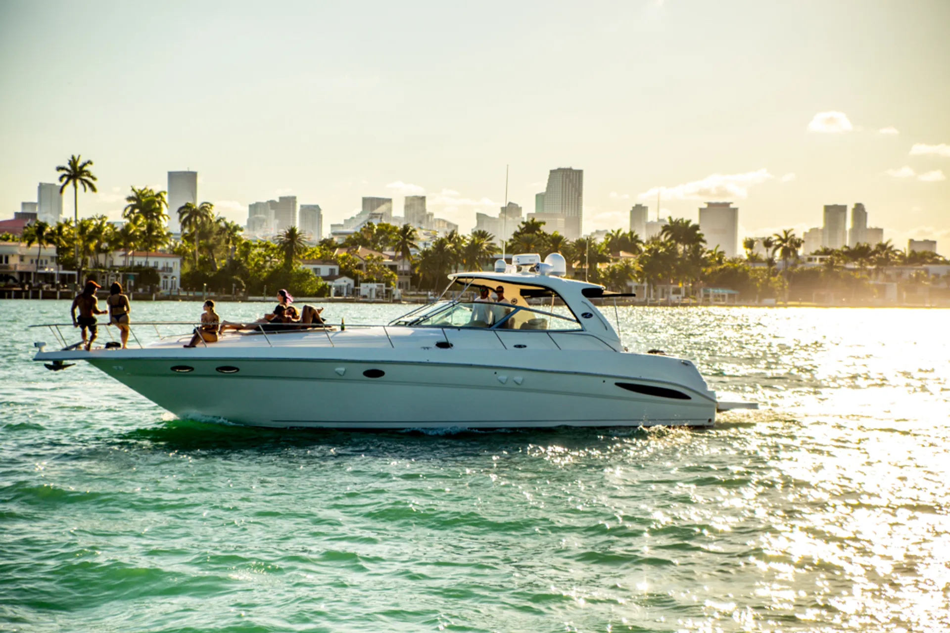 51' Sail Right From SOUTH BEACH...'