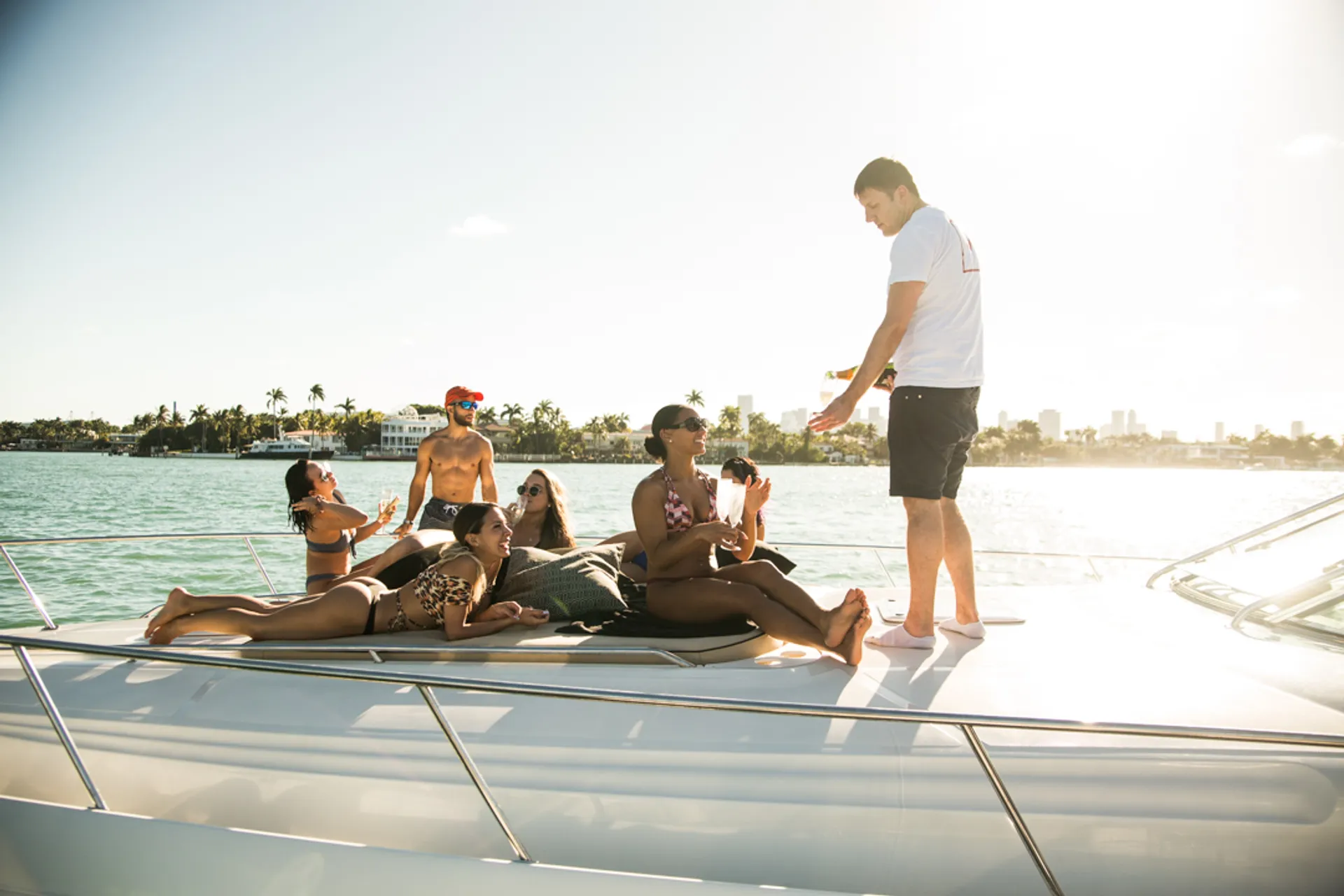 51' Sail Right From SOUTH BEACH...'