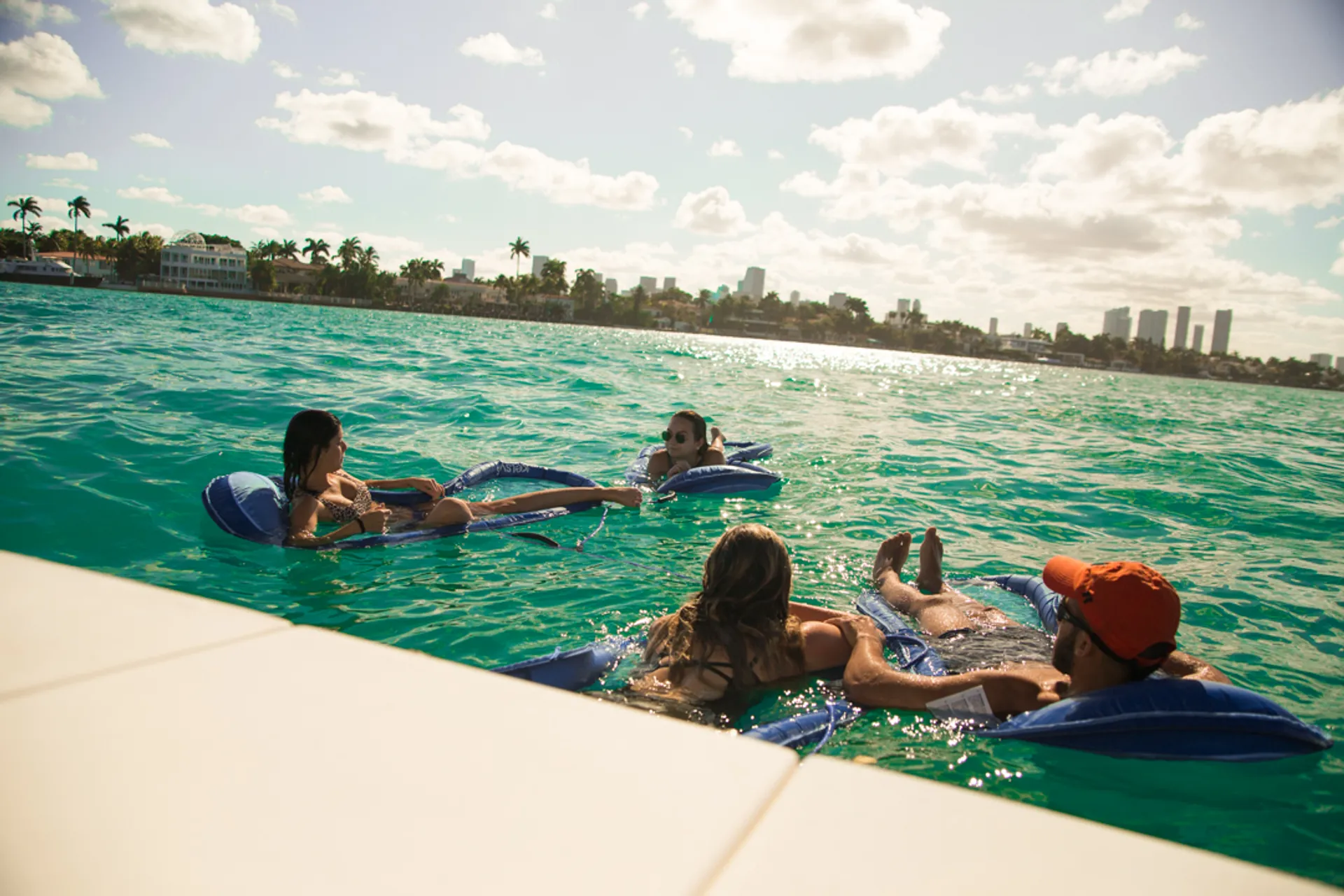 51' Sail Right From SOUTH BEACH...'