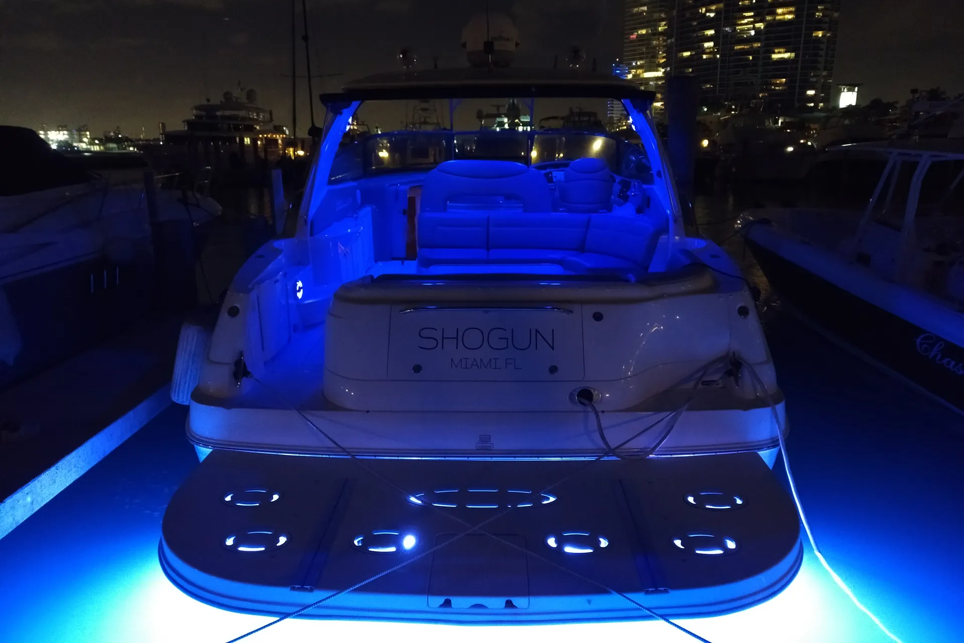 51' Sail Right From SOUTH BEACH...'