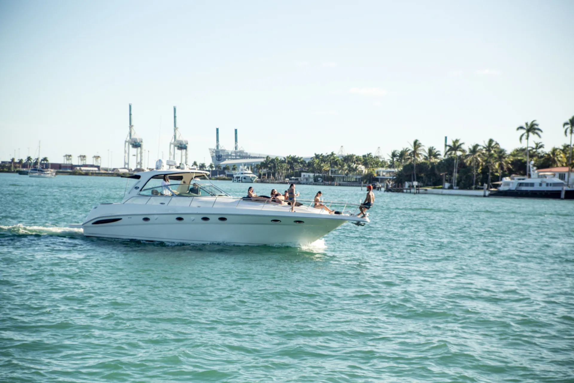 51' Sail Right From SOUTH BEACH...'