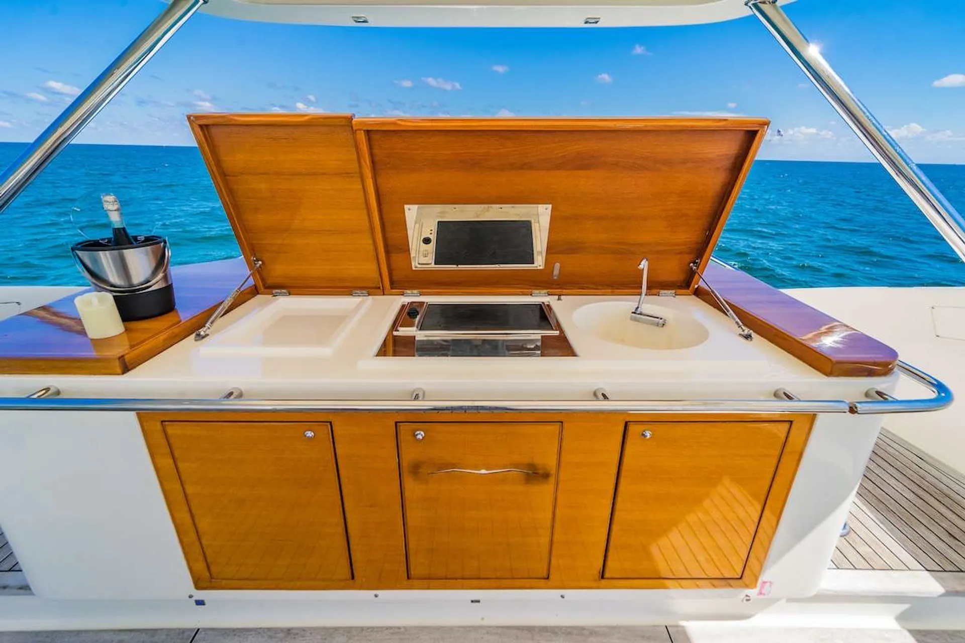 Free Jetski I 75FT Luxury 3 Deck Yacht