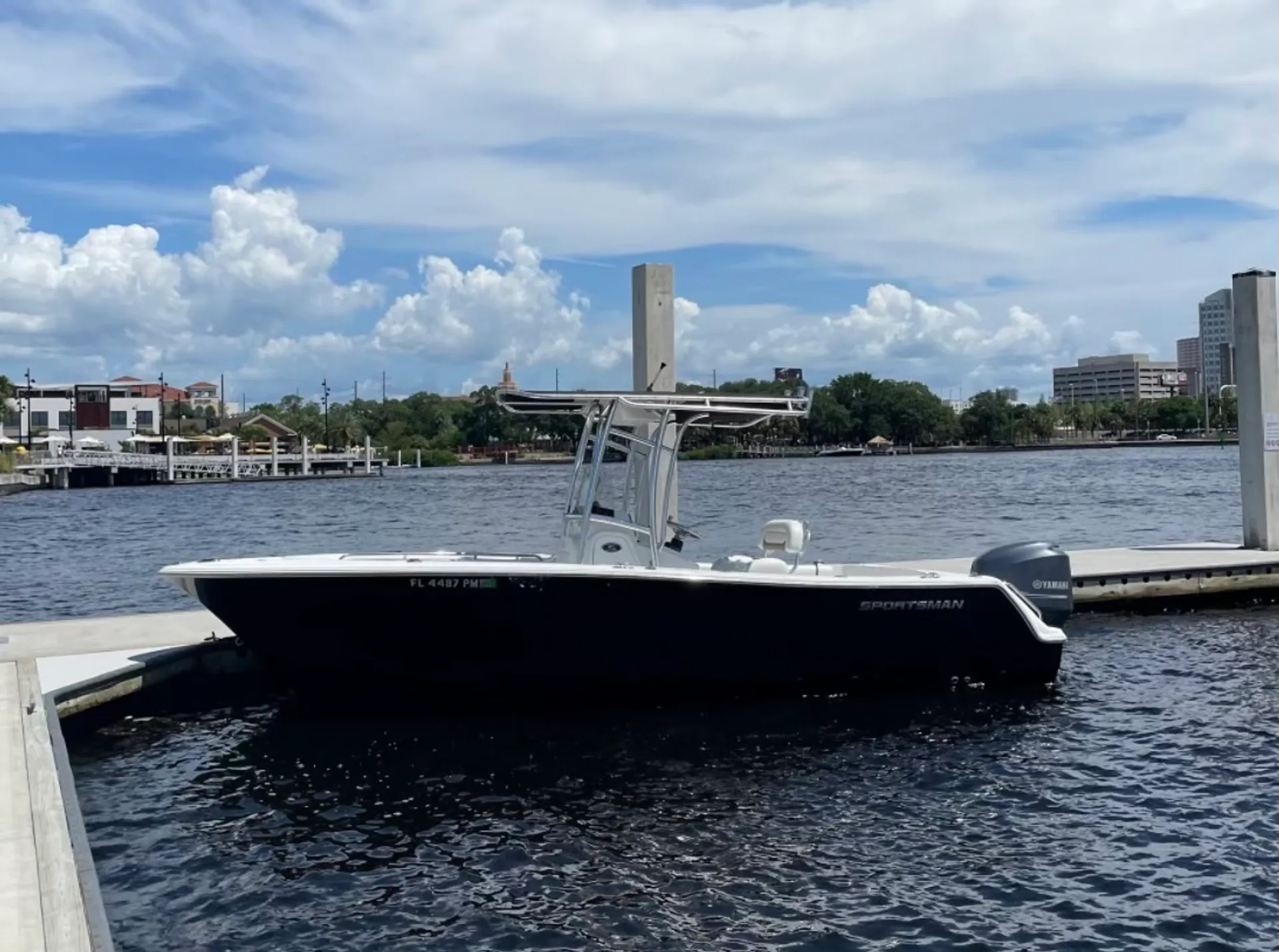 Sportsman Boats Heritage 229 w/F250XA Yamaha in Apollo Beach, FL — photo 2