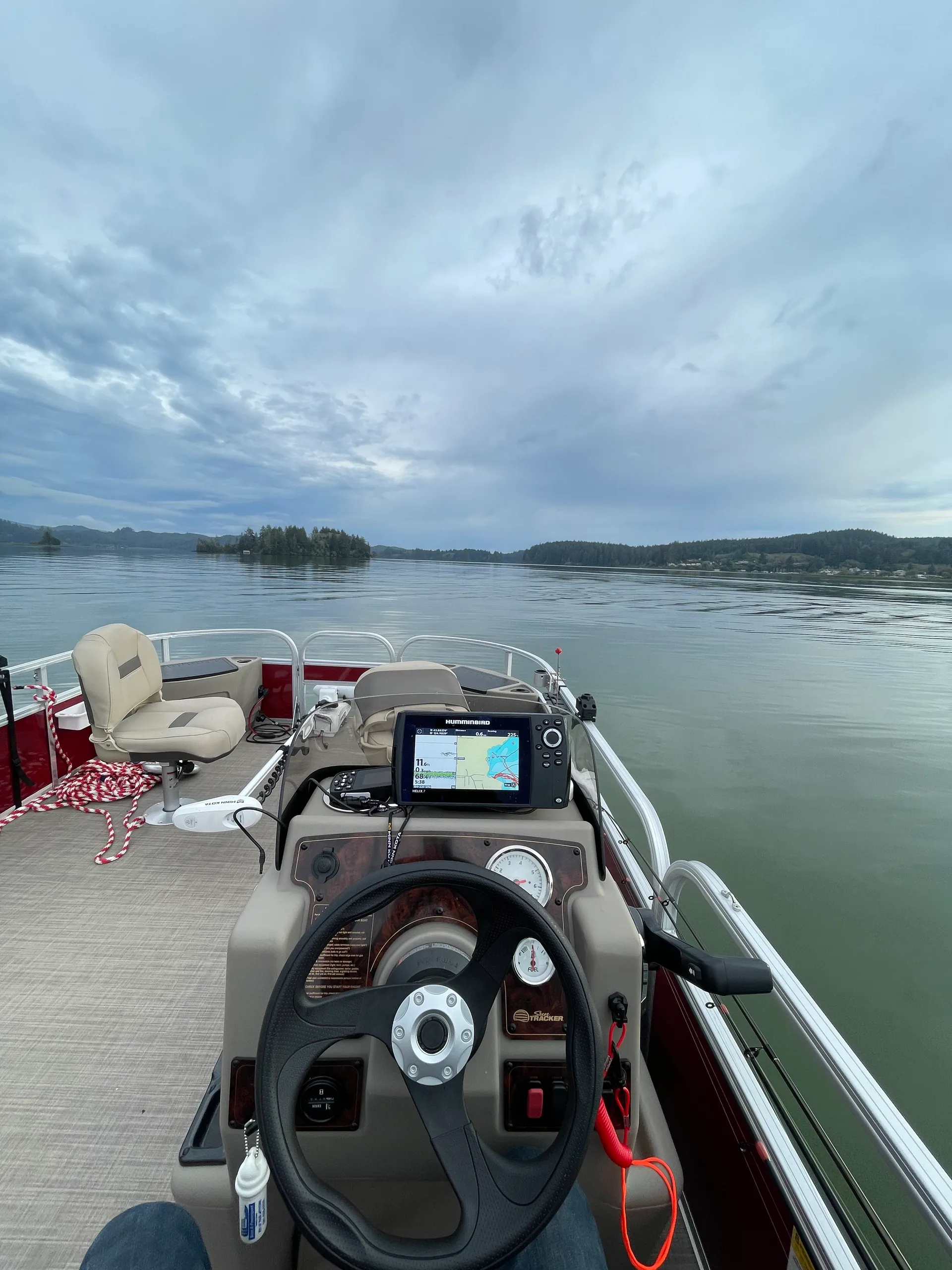 SUN TRACKER BASS BUGGY 18 DLX in Dunes City, OR — photo 5