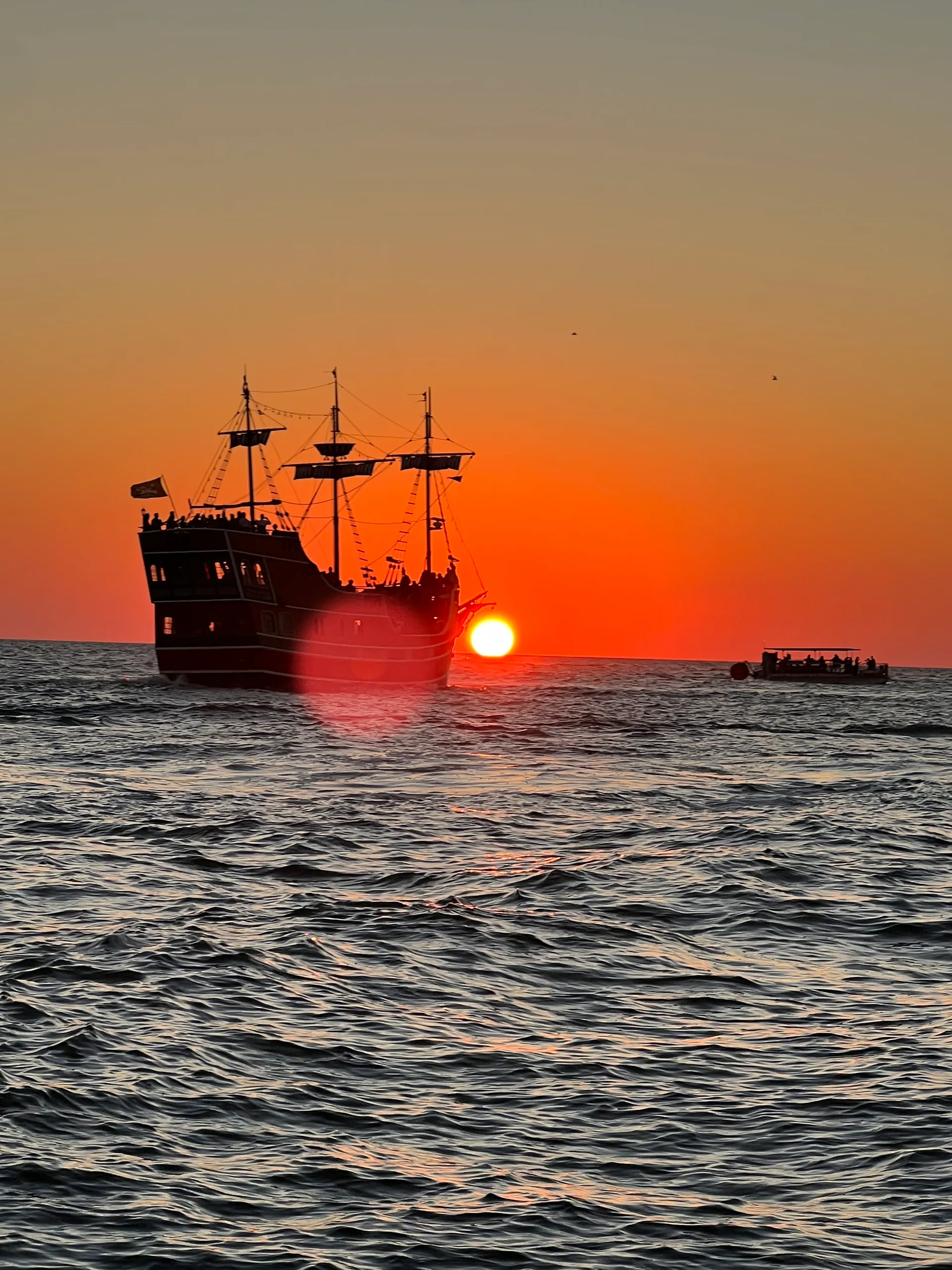 Sea Ray SPX 210 (Captain & Fuel Included) 6 passengers max