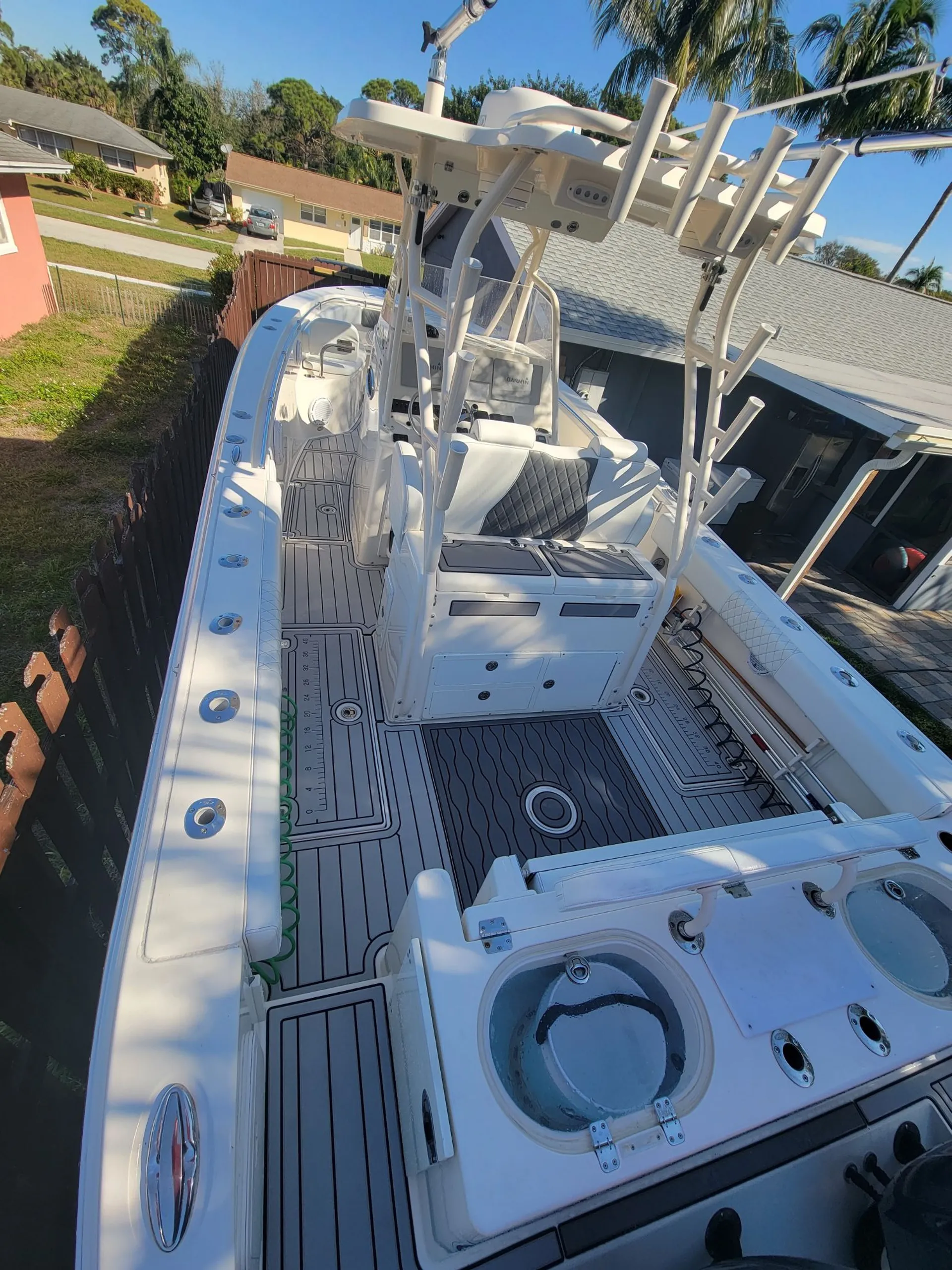 Completely Updated, 30ft Cobia. Perfect for cruising or fishing. 
