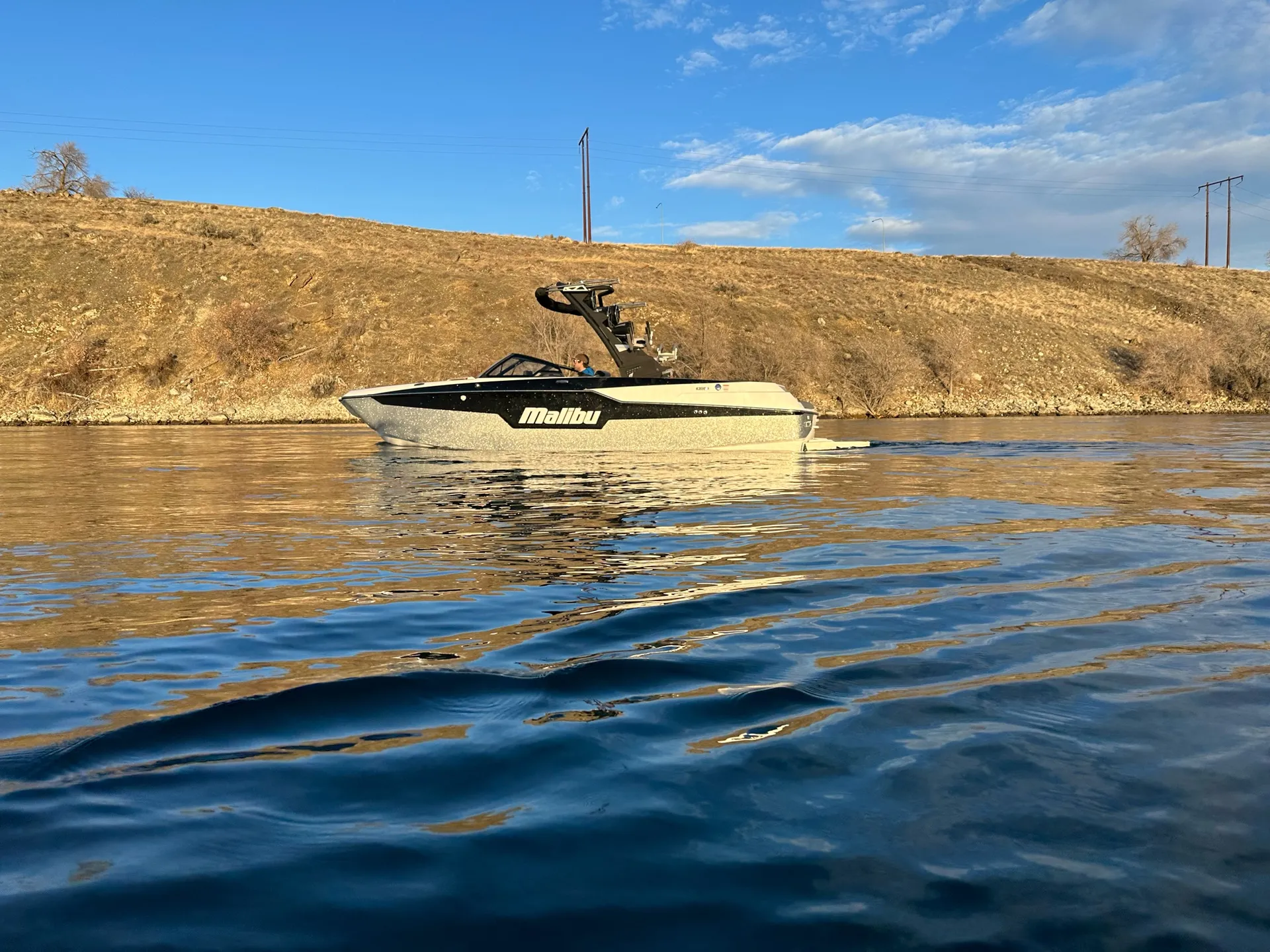 MALIBU BOATS M220 in East Wenatchee, WA — photo 5
