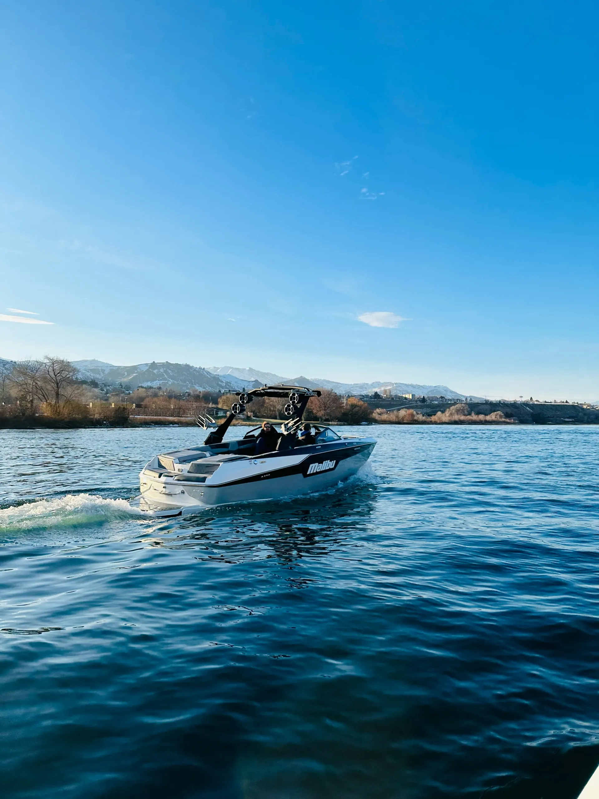 MALIBU BOATS M220 in East Wenatchee, WA — photo 10