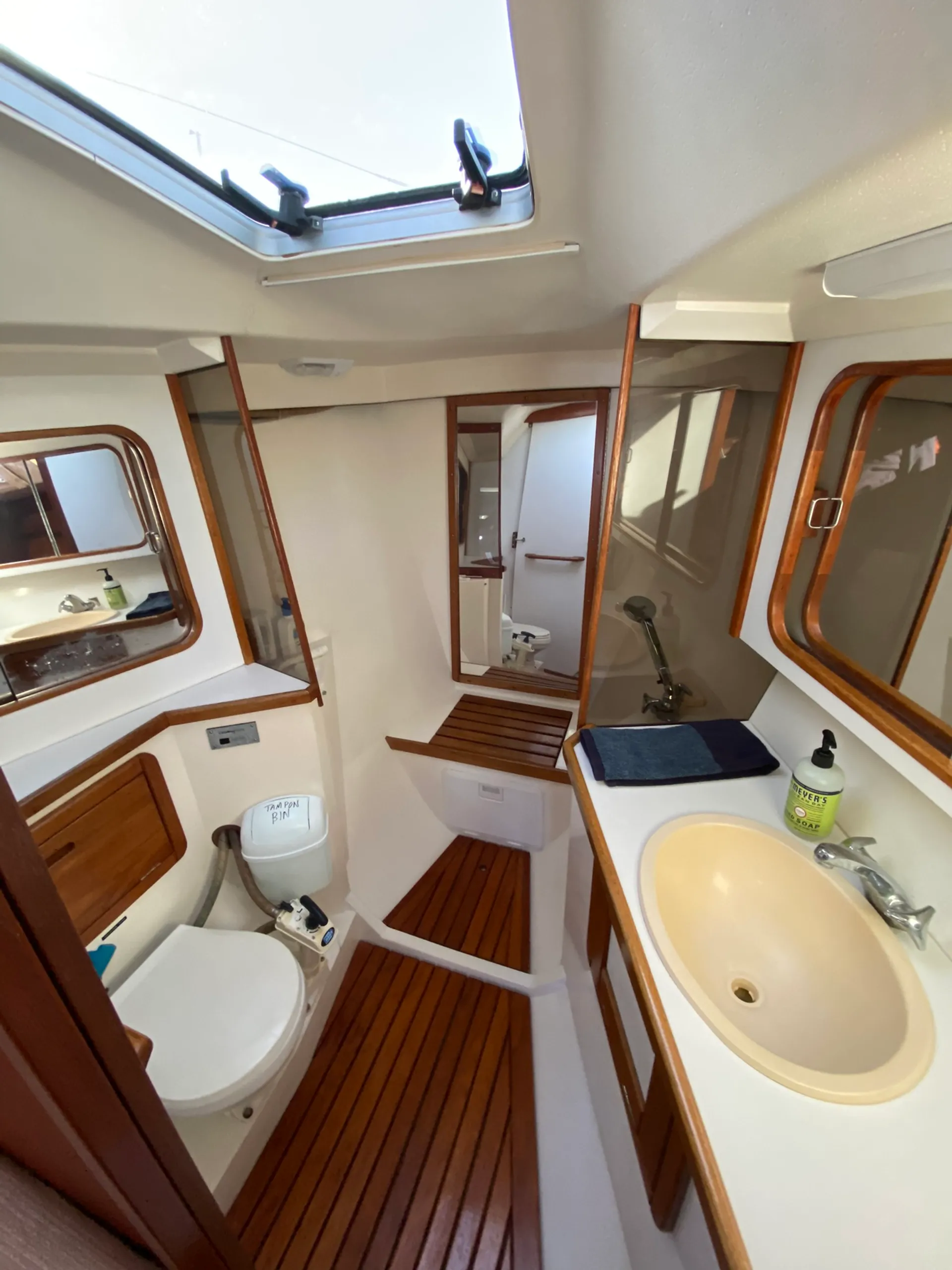 Catalina 42 Fin Keel in San Diego, CA — photo 7