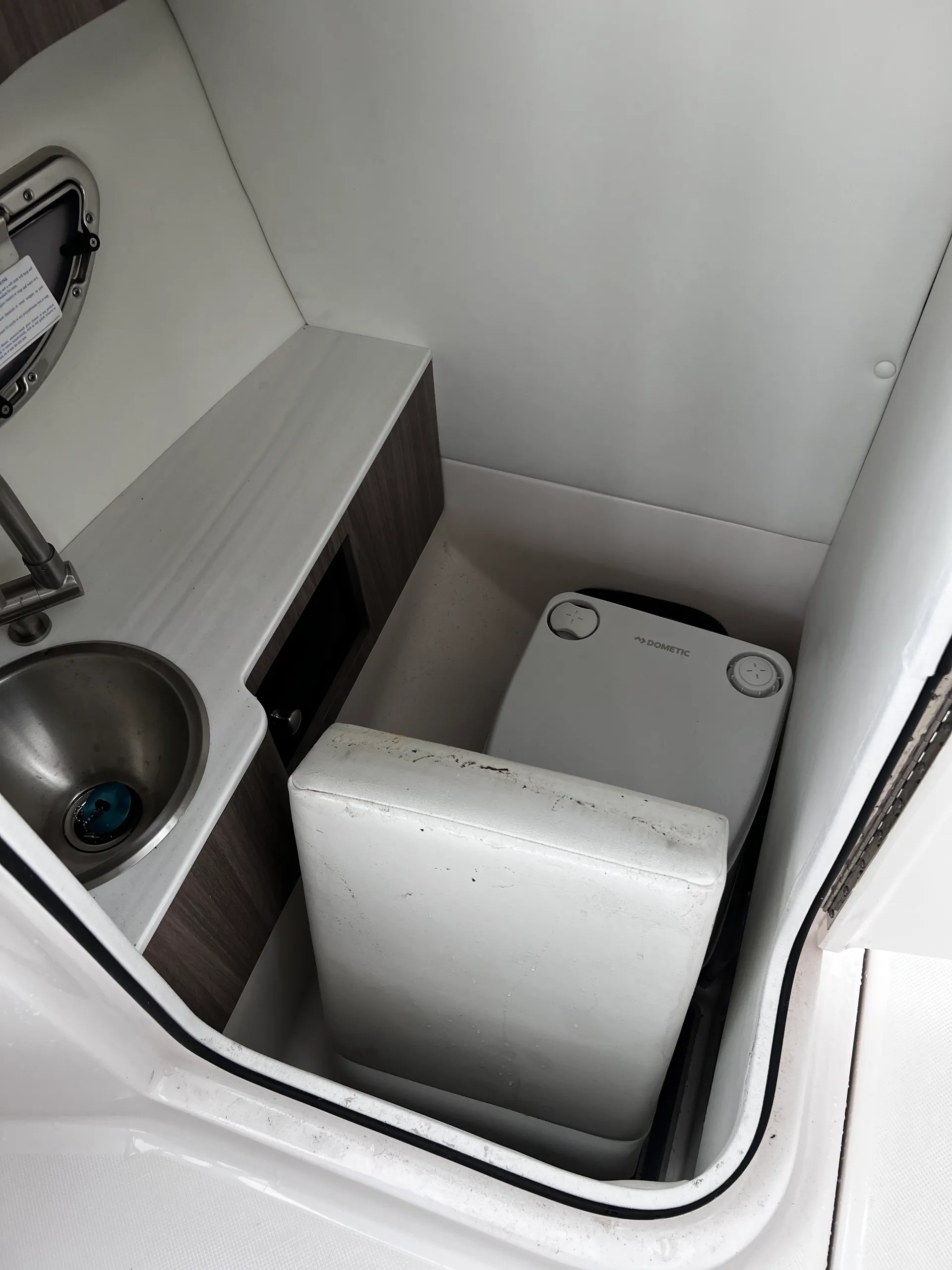 REGAL BOATS LS6 in Cape Coral, FL — photo 7