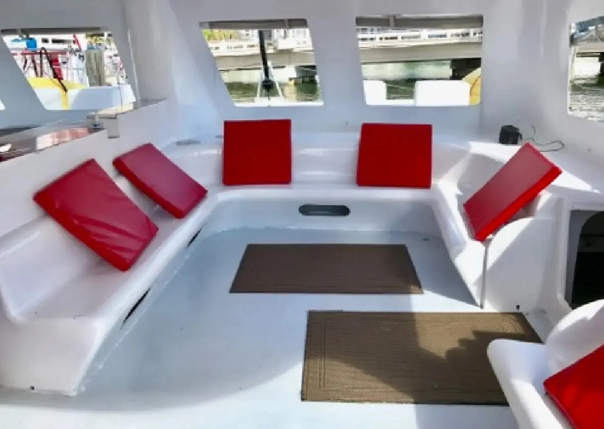 Custom Mariah in Miami Beach, FL — photo 9