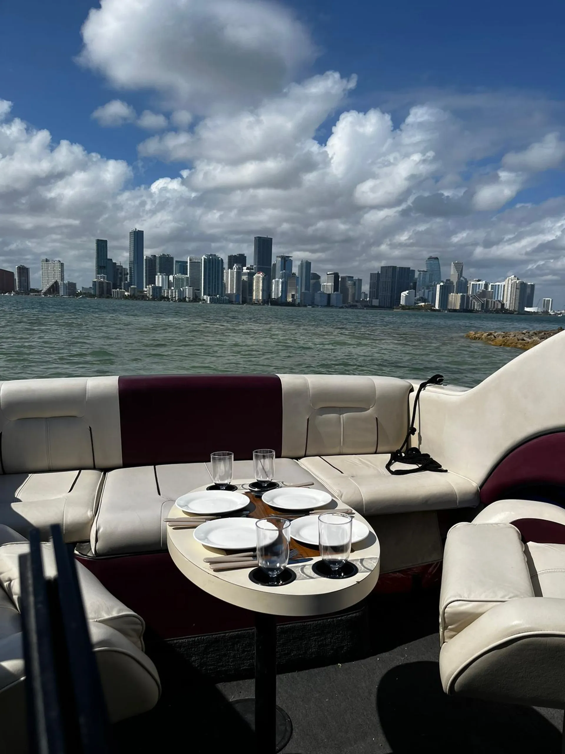 Crownline Boats 210 CCR in Seabrook, TX — photo 4