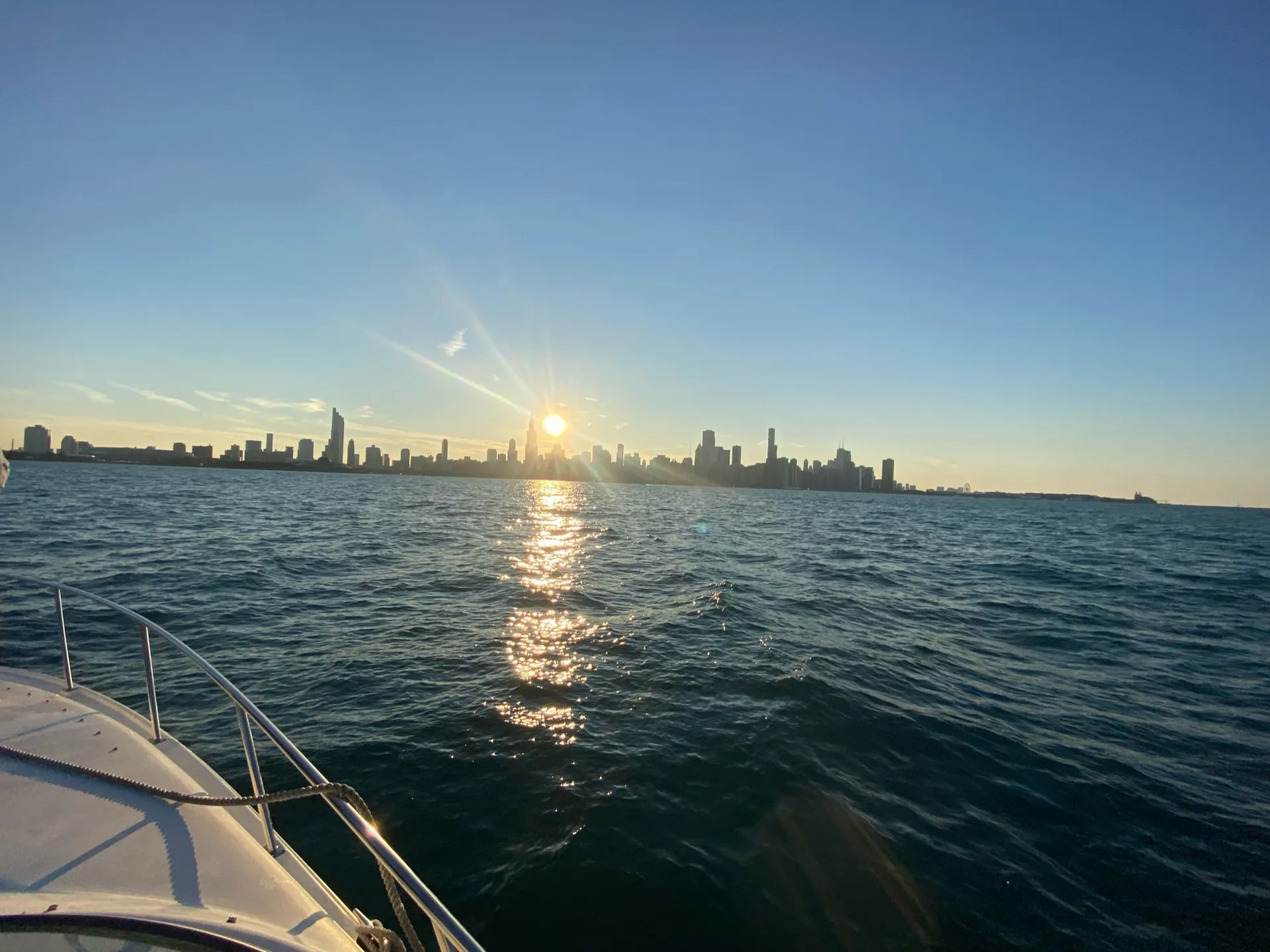 Cruisers Yachts 3375 Esprit in Chicago, IL — photo 8