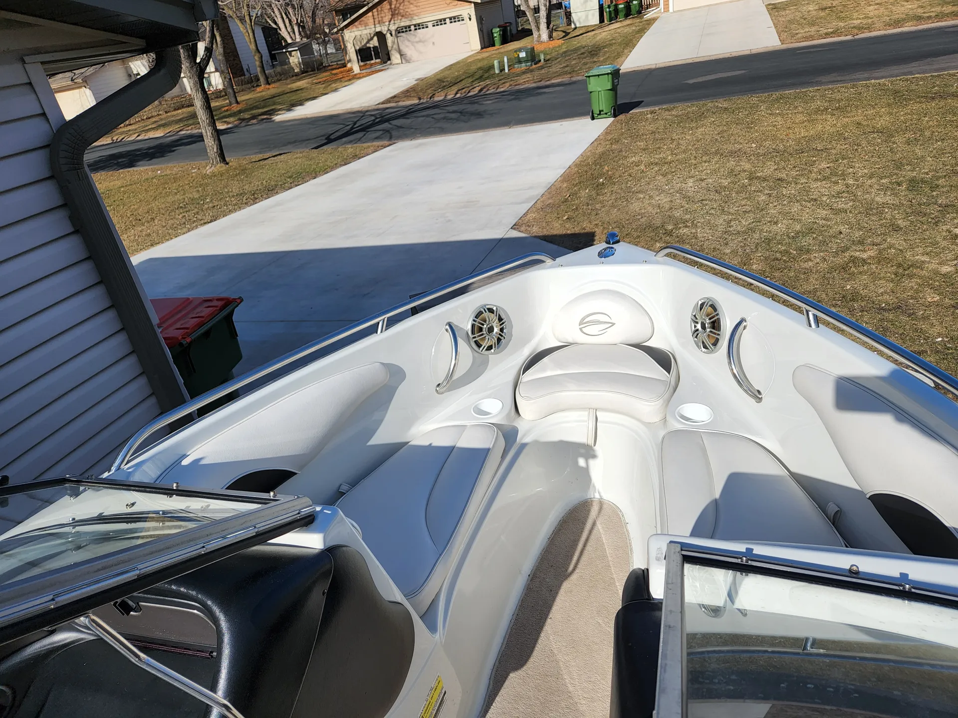 Crownline Boats 180 BR in Minneapolis, MN — photo 7