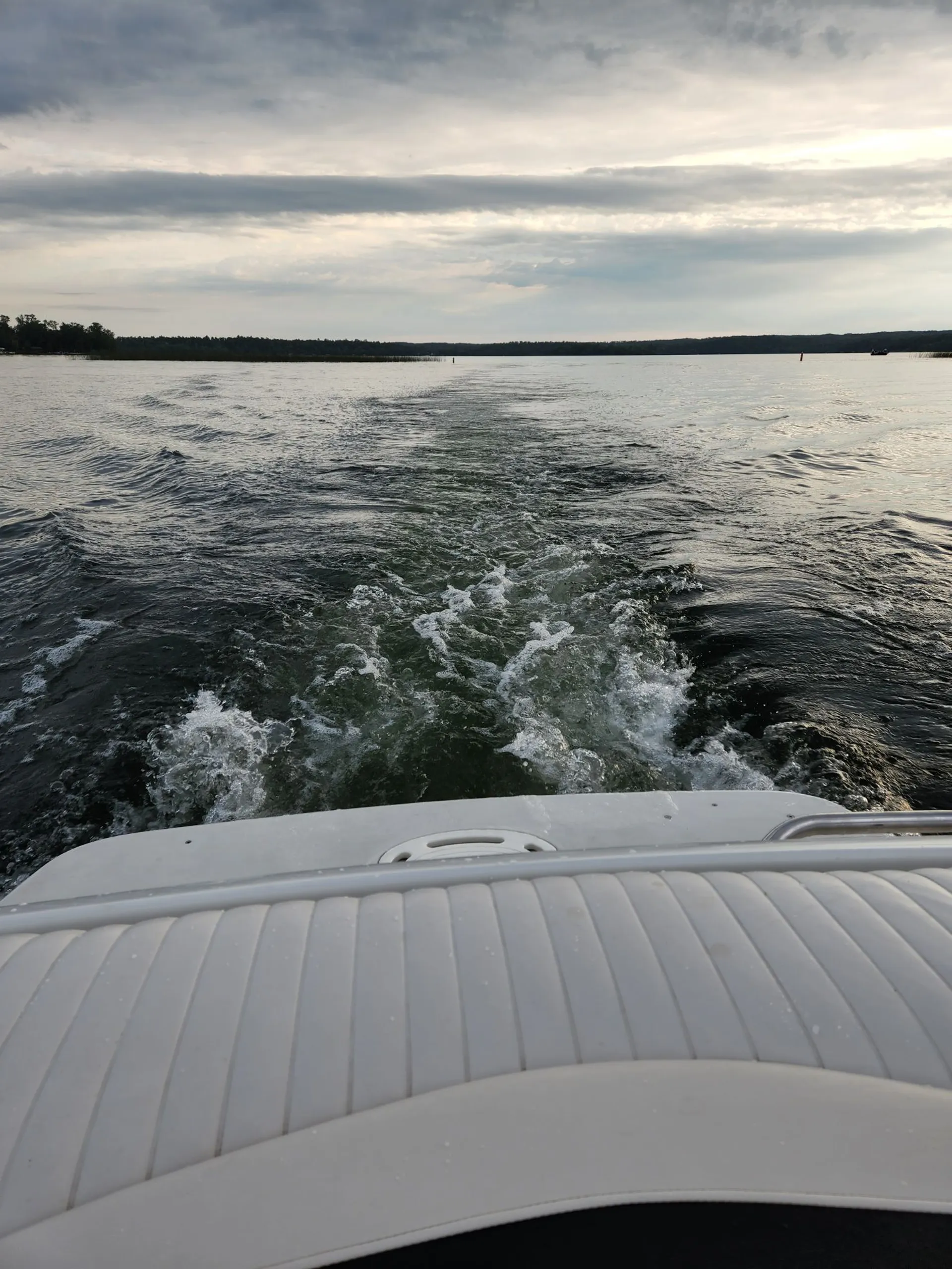 Crownline Boats 180 BR in Minneapolis, MN — photo 4