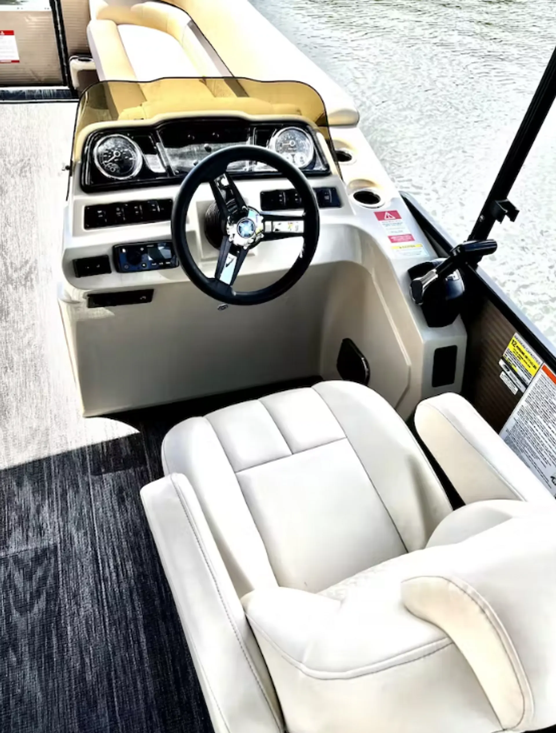 GODFREY MARINE SWEETWATER 2486 C in Key West, FL — photo 4