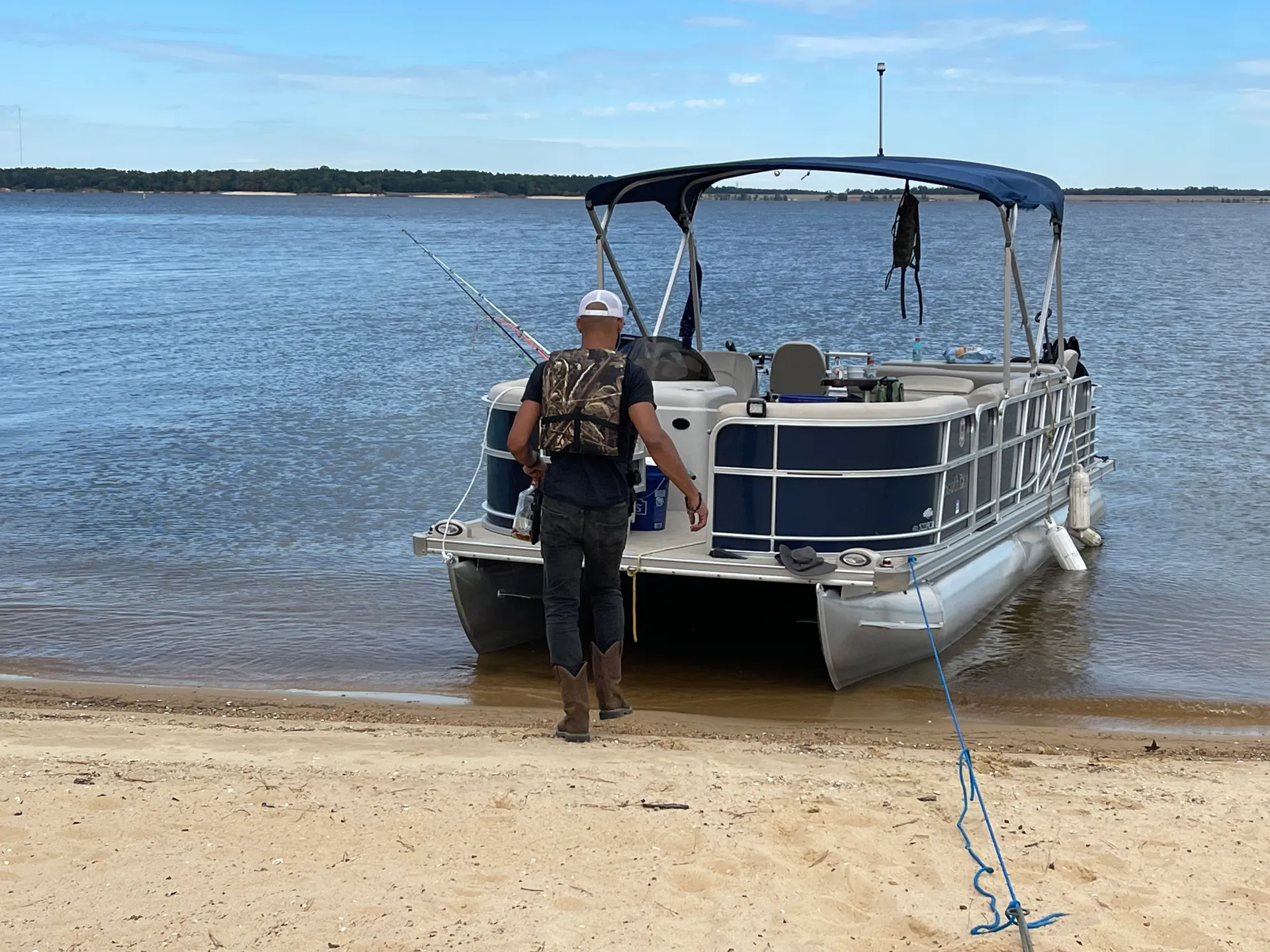 22' Blue Blessings Pontoon with grill. 