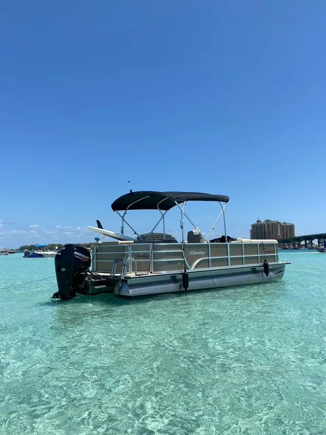 Rent a Bentley pontoon in Fort Walton Beach, FL near me
