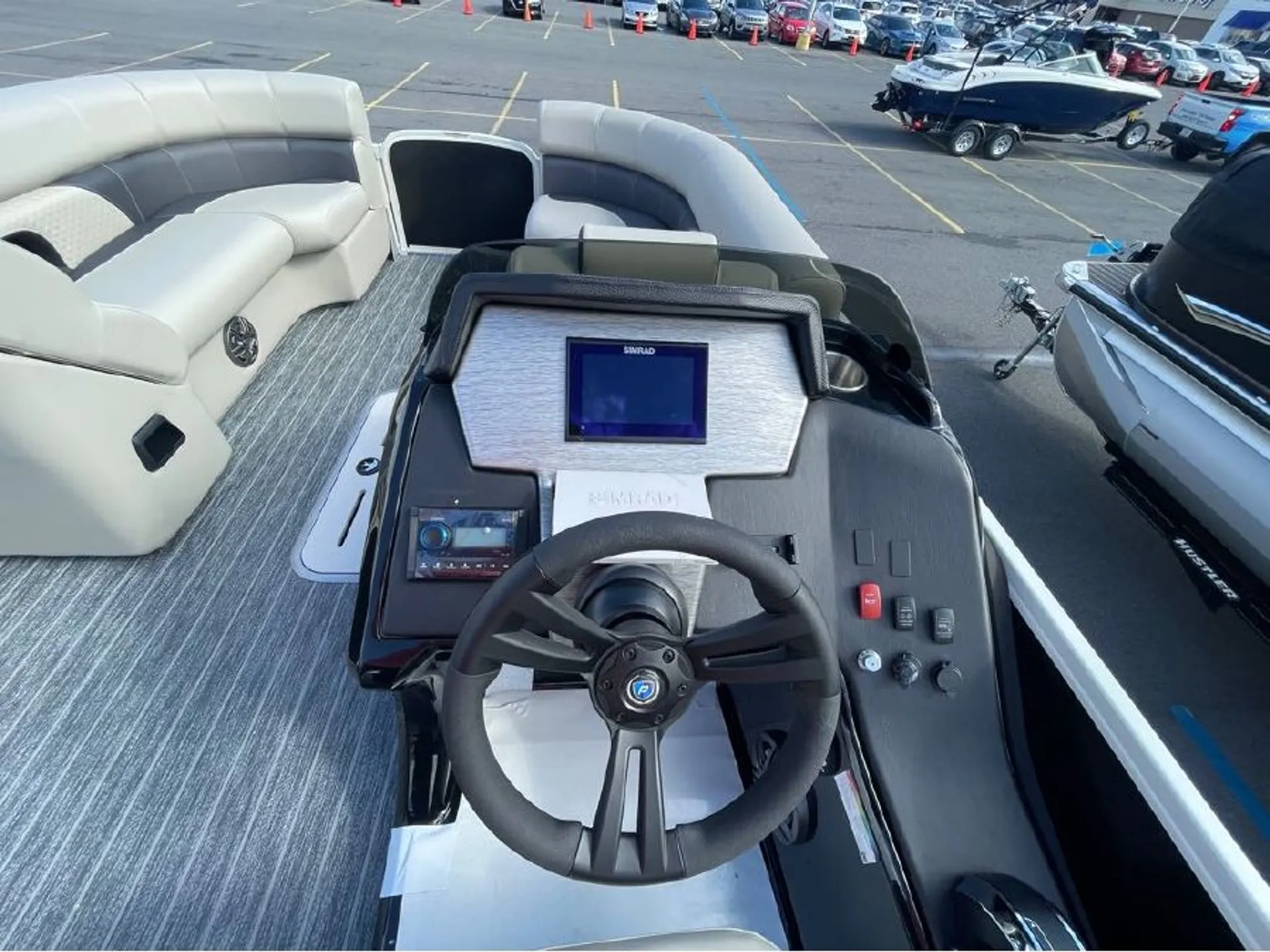 2022 Premier Sunsation Yamaha 150 engine