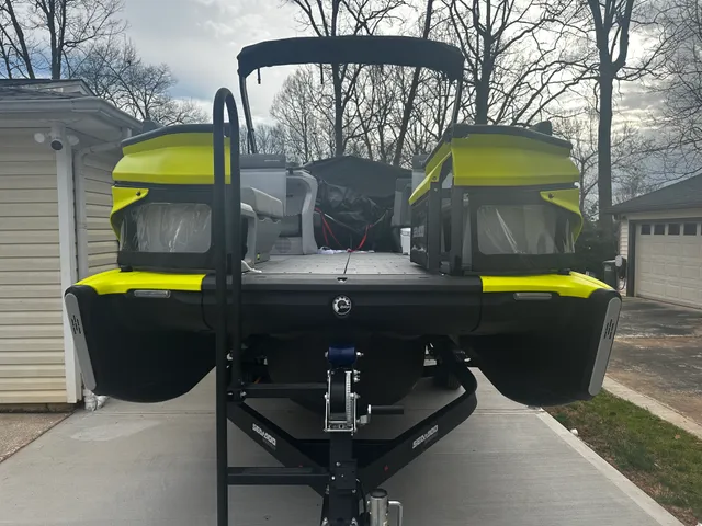 Rent a SEA-DOO pontoon in Gastonia, NC near me