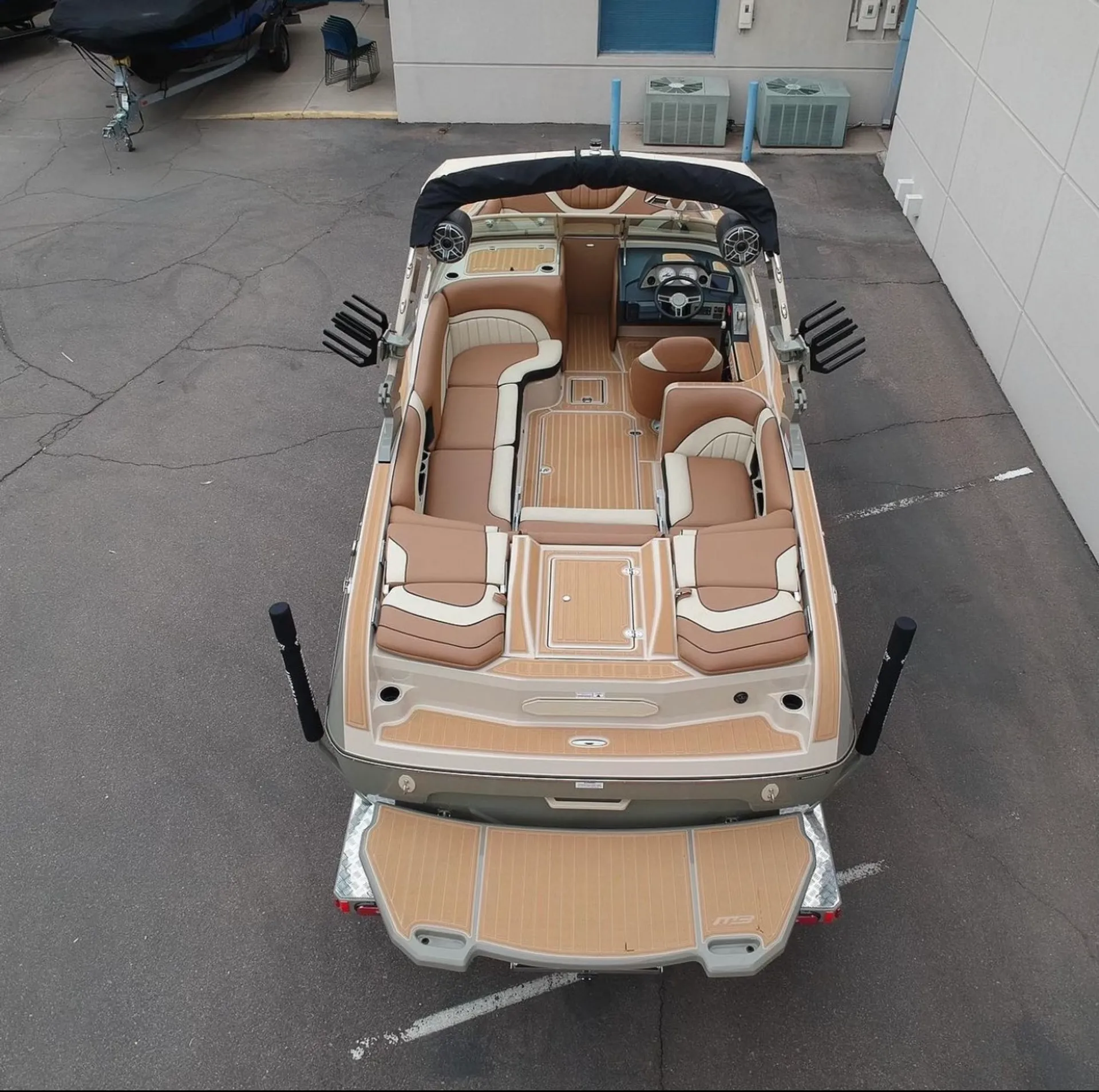 MB SPORTS F22 TOMCAT ALPHA in Scottsdale, AZ — photo 4