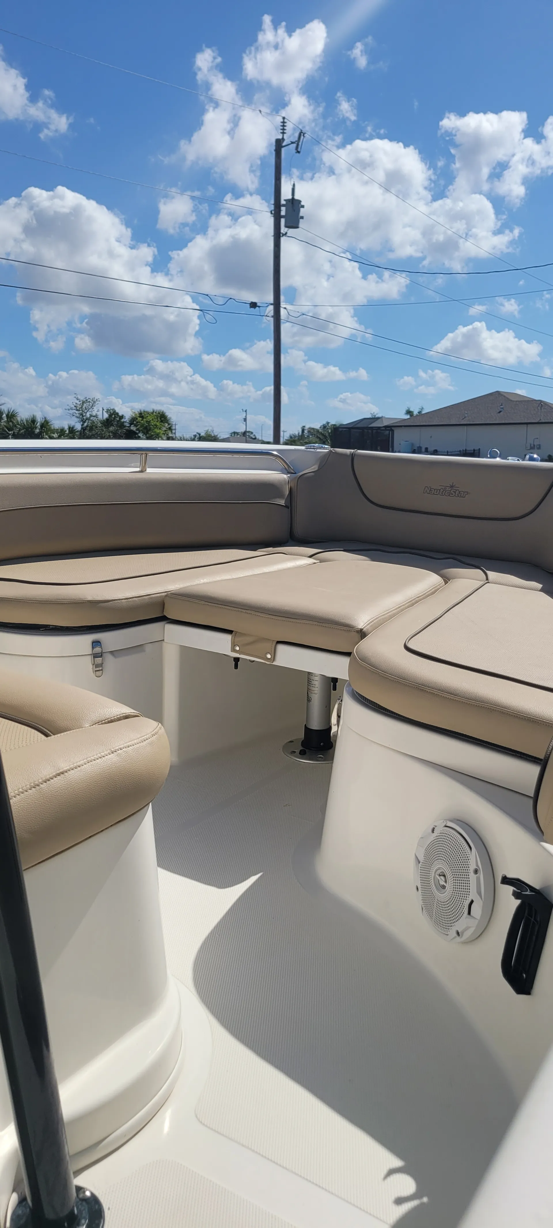 NAUTICSTAR BOATS 2302 LEGACY W/F200XB in Cape Coral, FL — photo 4