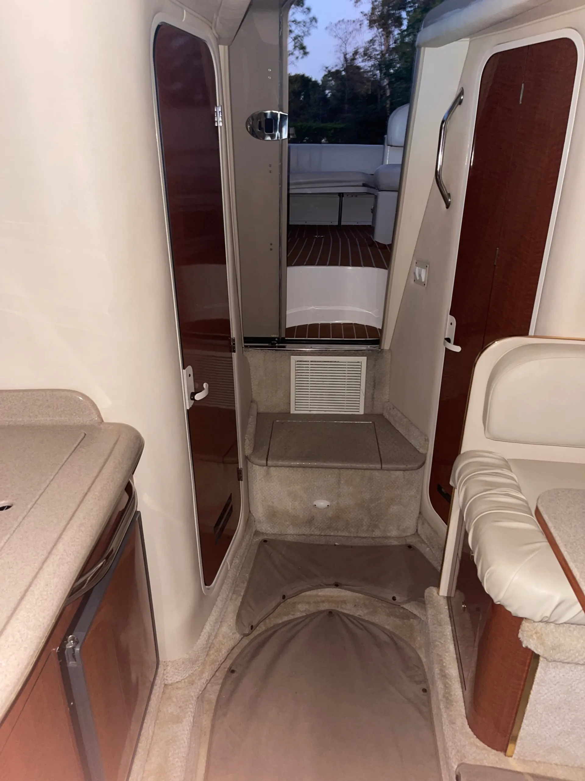 SEA RAY BOATS SDX 290 in Wellington, FL — photo 6