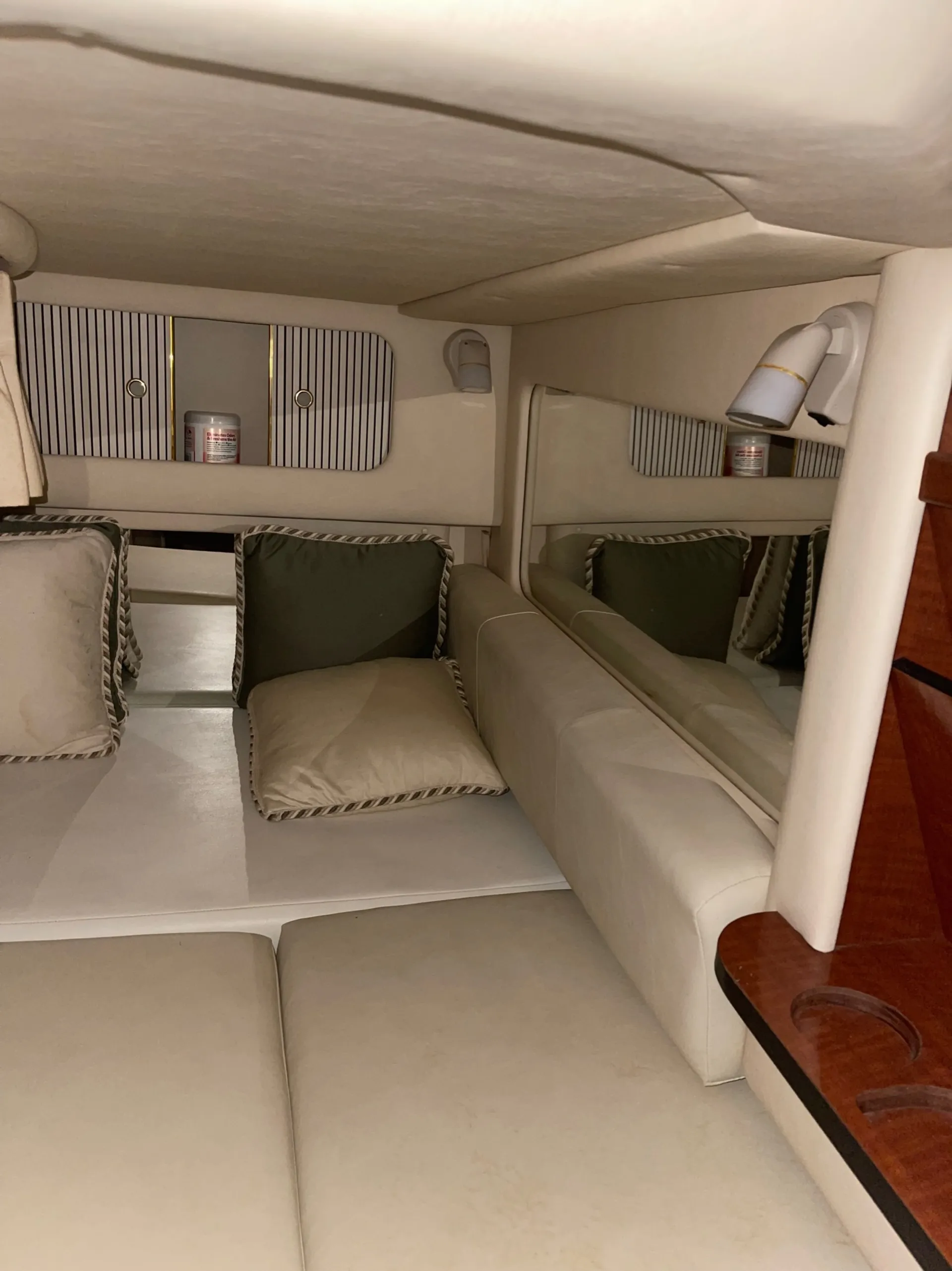 SEA RAY BOATS SDX 290 in Wellington, FL — photo 9