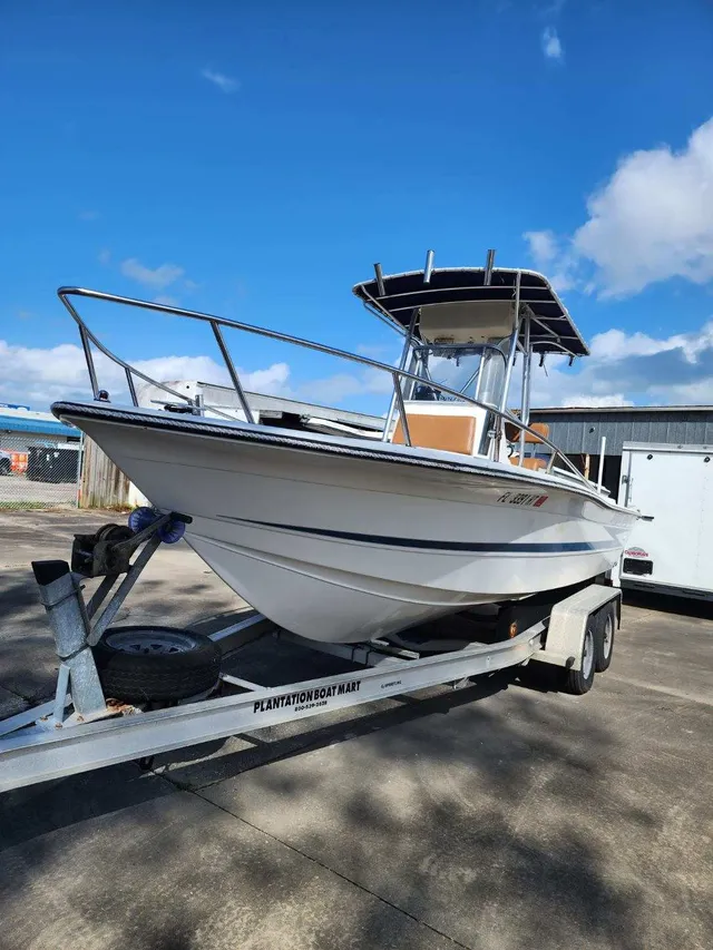 Rent a Hydrasports Boats center console in Port Orange, FL near me