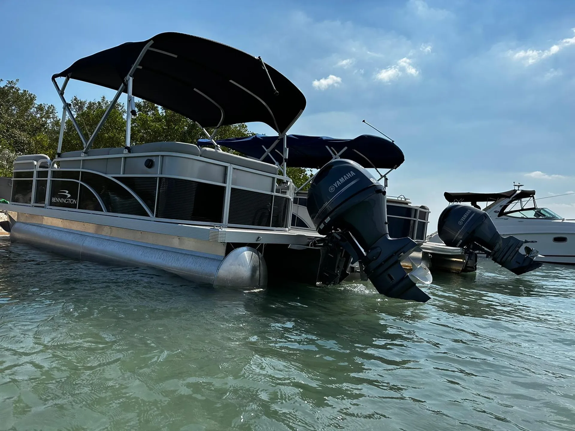 BENNINGTON MARINE 20 SL in Hallandale Beach, FL — photo 6